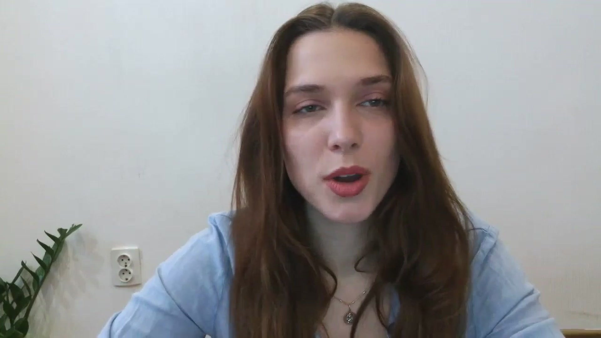 Gallery image thumbnail from HaleyReed's myfreecams stream on, 03/27/2025, 11:35 image 19 of 20