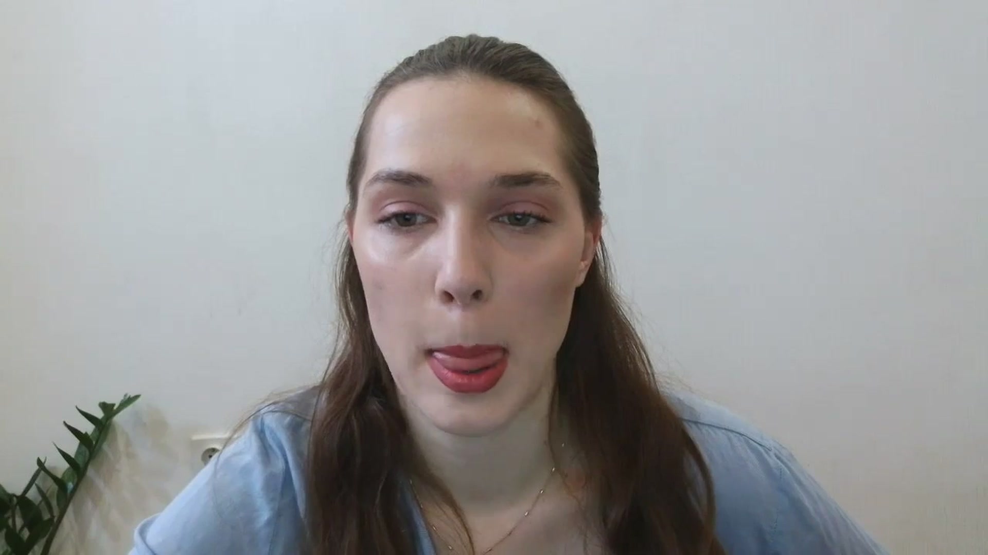 Gallery image thumbnail from HaleyReed's myfreecams stream on, 03/27/2025, 11:35 image 2 of 20