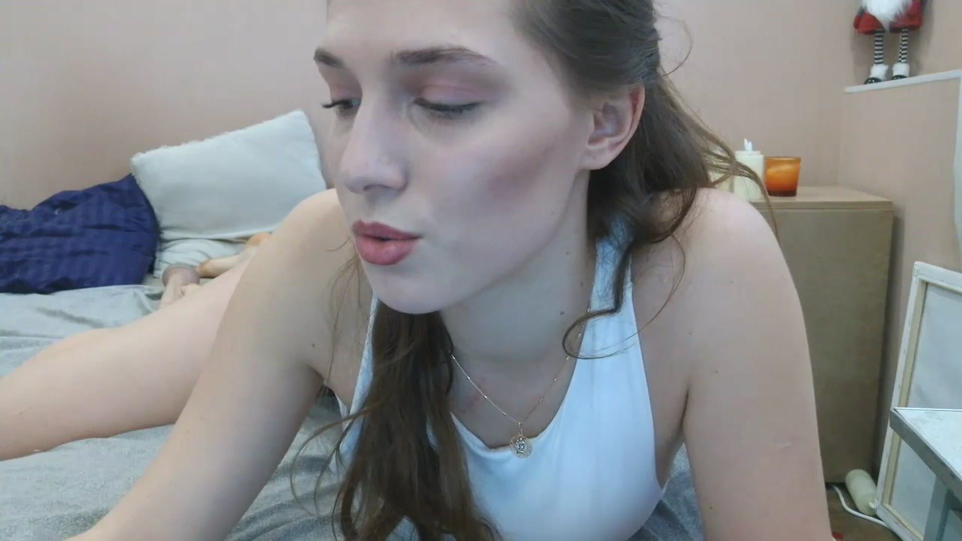 Gallery image thumbnail from HaleyReed's myfreecams stream on, 03/27/2025, 12:24 image 3 of 20