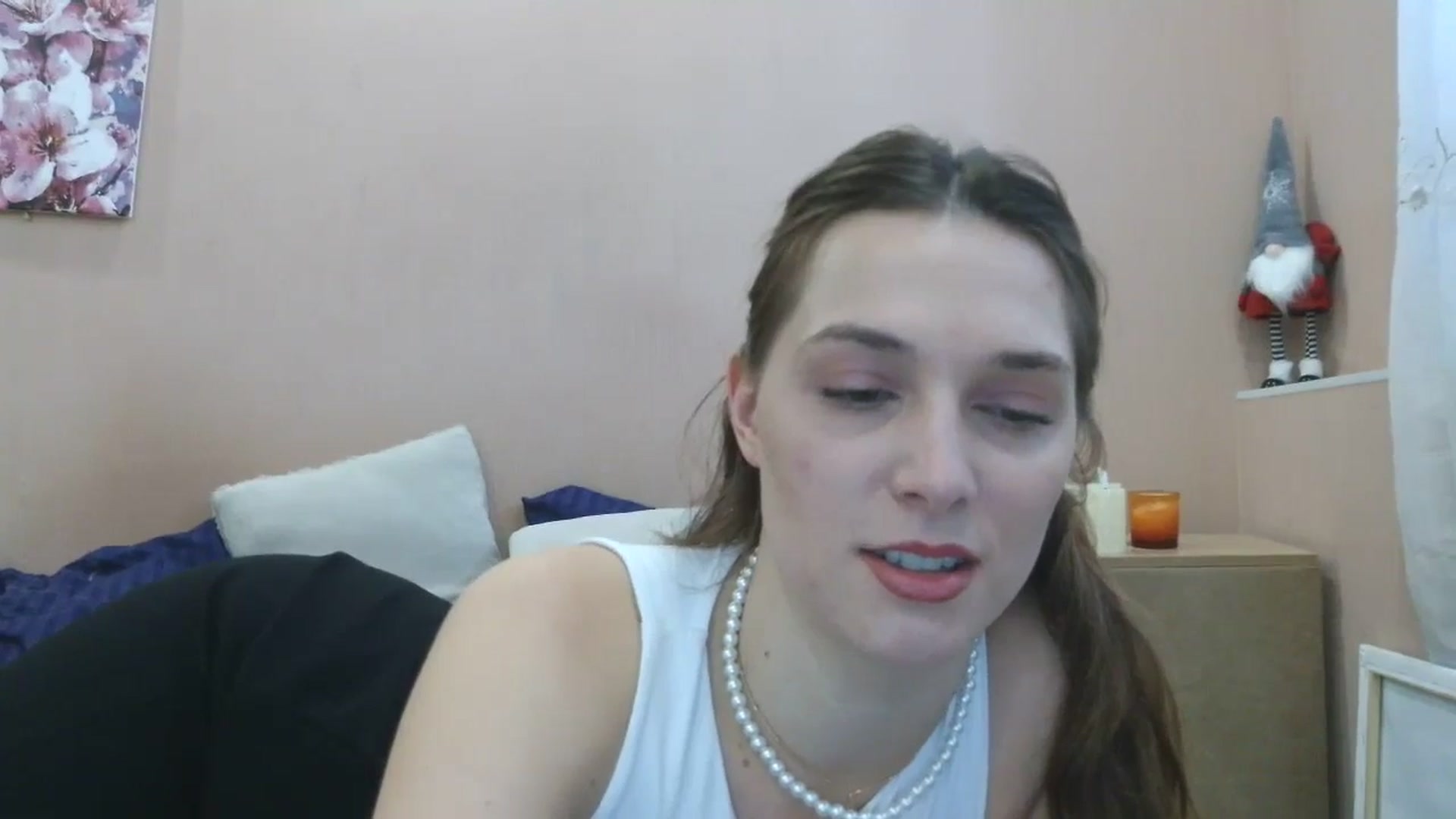 Gallery image thumbnail from HaleyReed's myfreecams stream on, 03/27/2025, 12:24 image 18 of 20