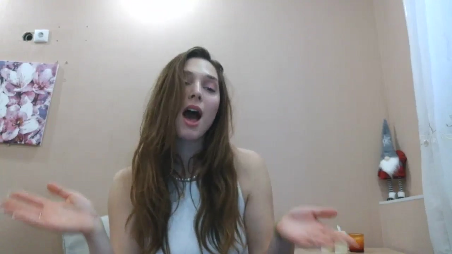 Gallery image thumbnail from HaleyReed's myfreecams stream on, 03/27/2025, 15:07 image 13 of 20