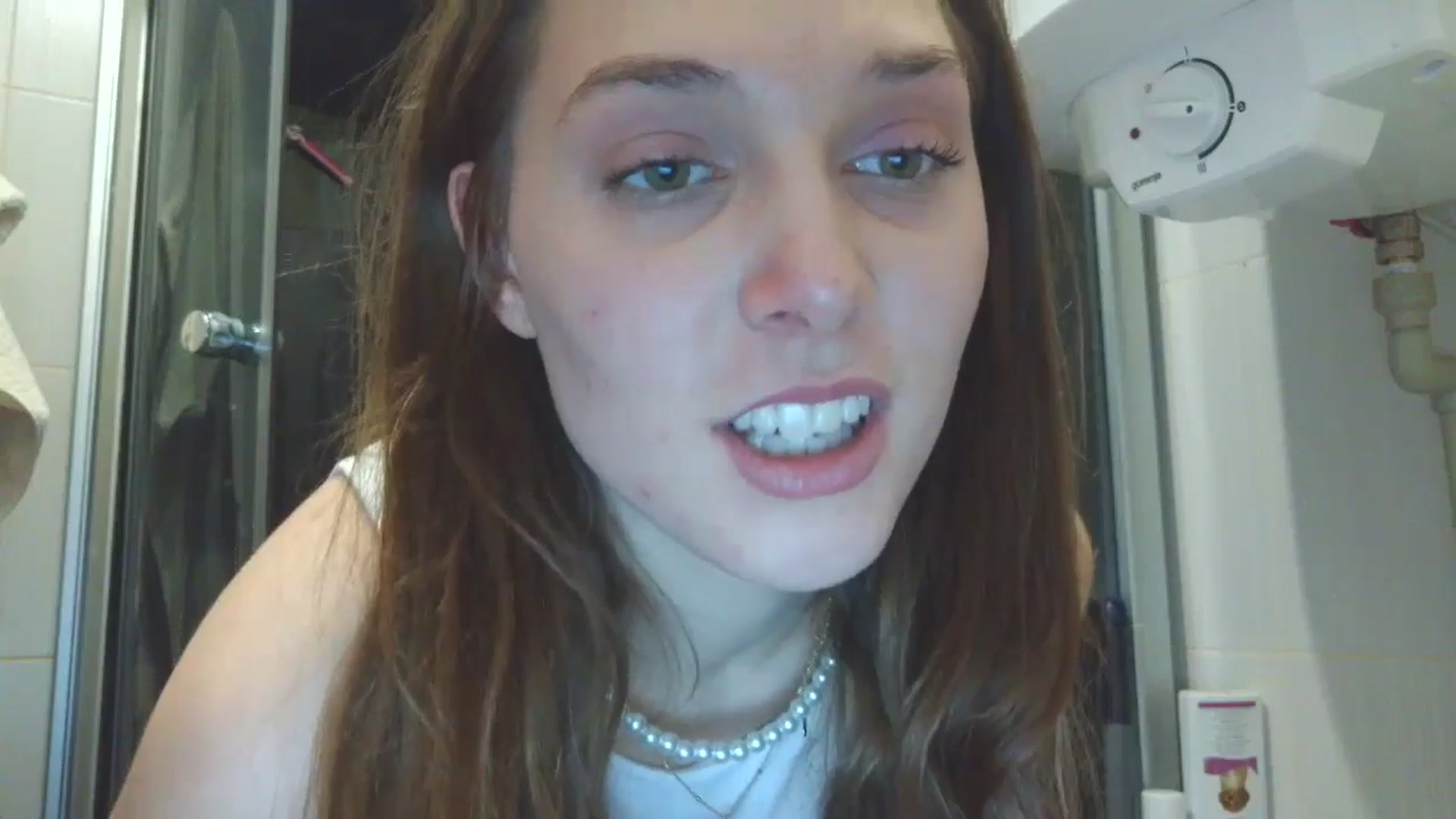 Gallery image thumbnail from HaleyReed's myfreecams stream on, 03/27/2025, 16:19 image 7 of 20