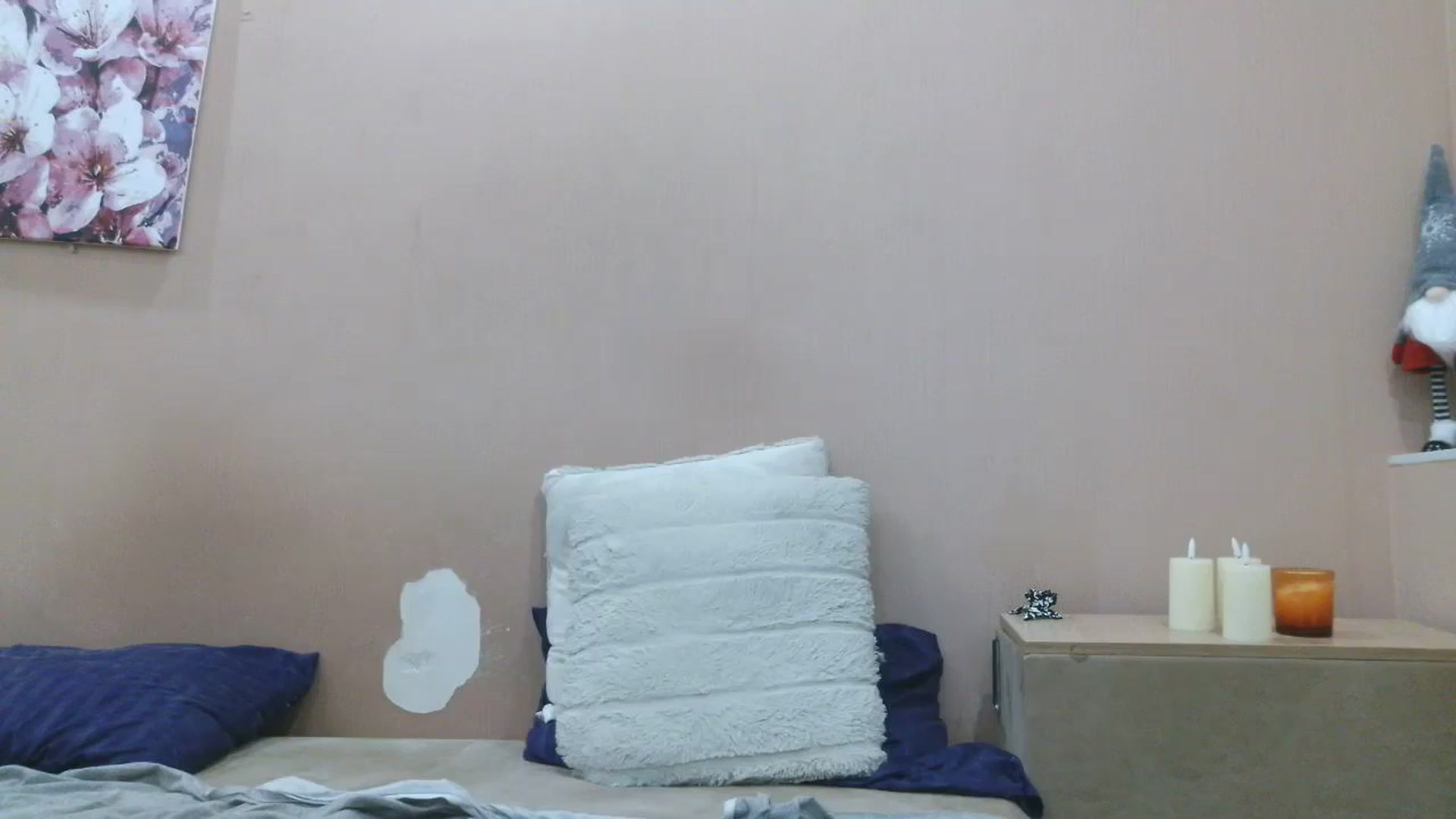 Gallery image thumbnail from HaleyReed's myfreecams stream on, 03/27/2025, 16:19 image 17 of 20