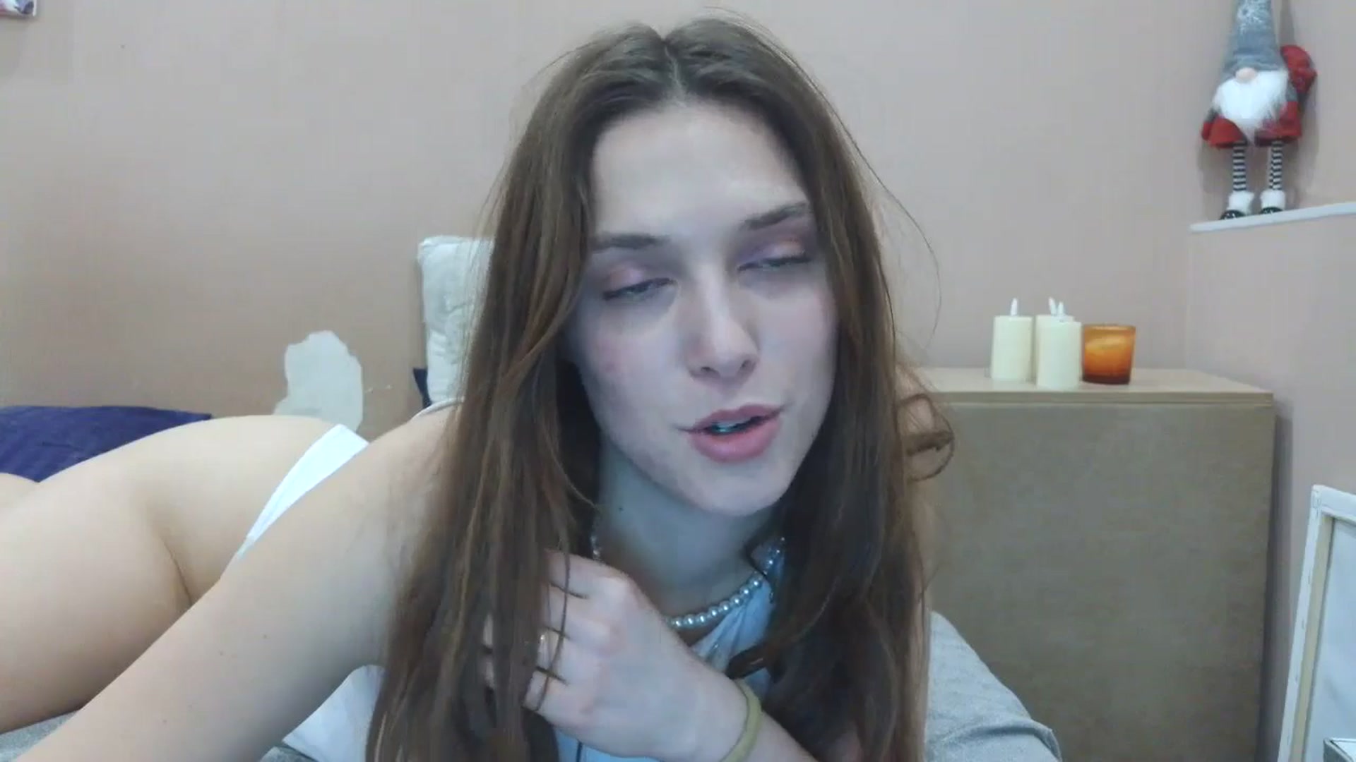 Gallery image thumbnail from HaleyReed's myfreecams stream on, 03/27/2025, 16:19 image 3 of 20