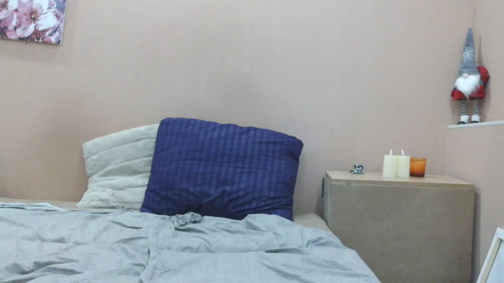 Gallery image thumbnail from HaleyReed's myfreecams stream on, 03/28/2025, 16:30 image 3 of 20