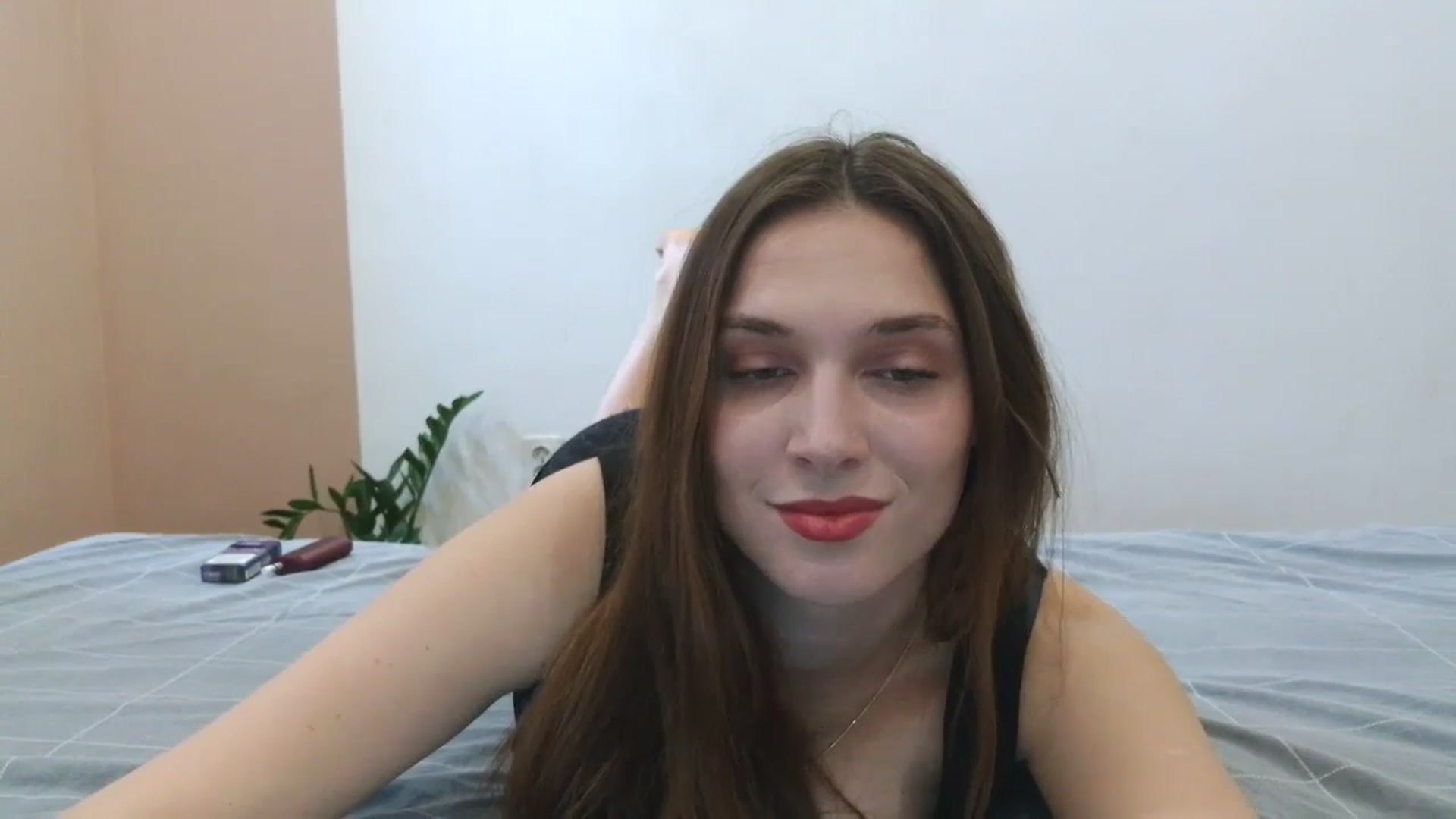 Gallery image thumbnail from HaleyReed's myfreecams stream on, 03/30/2025, 11:21 image 19 of 20