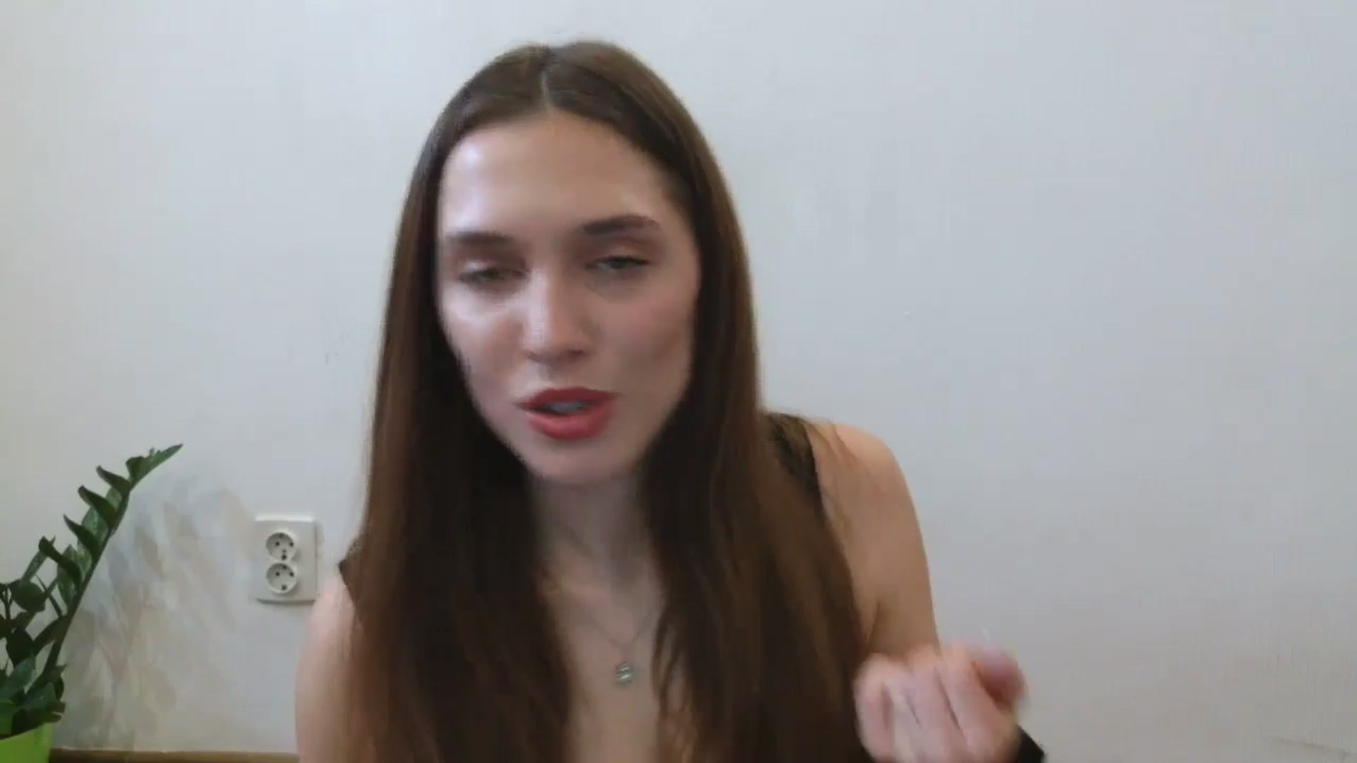 Gallery image thumbnail from HaleyReed's myfreecams stream on, 03/30/2025, 12:57 image 8 of 20