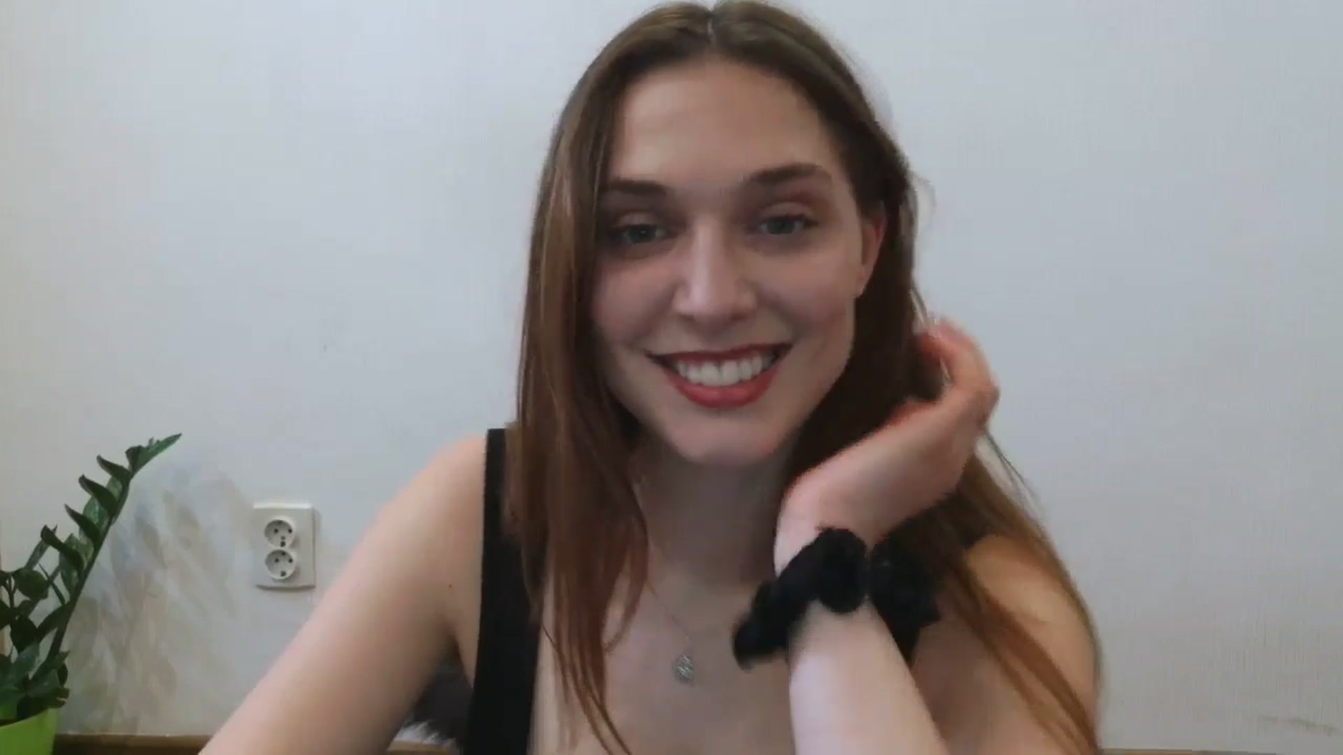 Gallery image thumbnail from HaleyReed's myfreecams stream on, 03/30/2025, 12:57 image 13 of 20