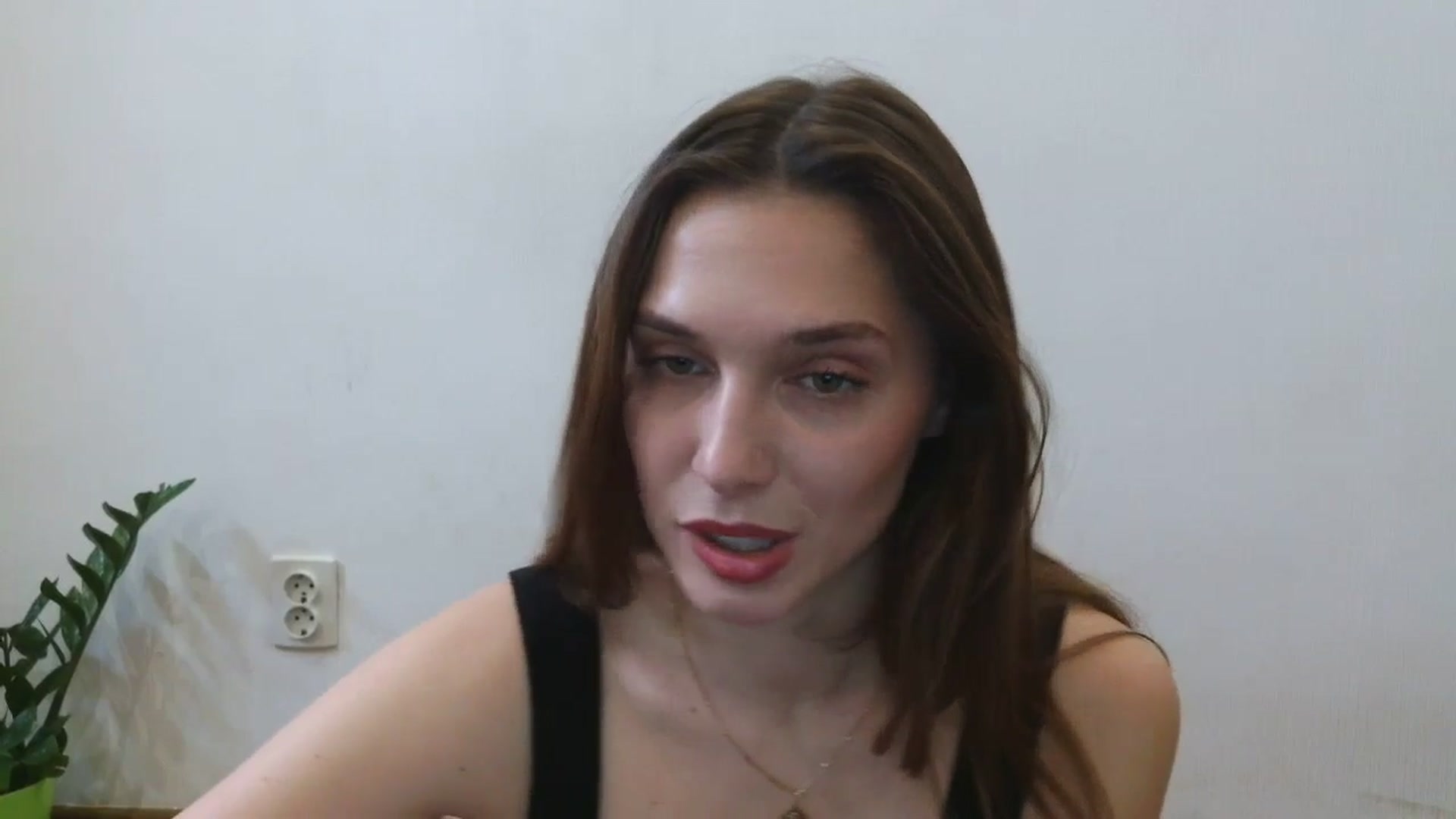 Gallery image thumbnail from HaleyReed's myfreecams stream on, 03/30/2025, 12:57 image 10 of 20