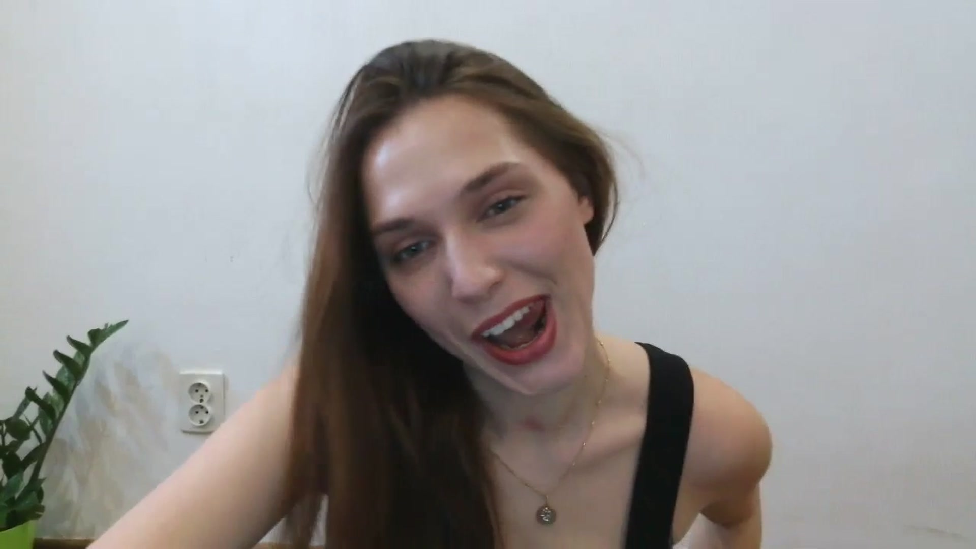 Gallery image thumbnail from HaleyReed's myfreecams stream on, 03/30/2025, 12:57 image 16 of 20