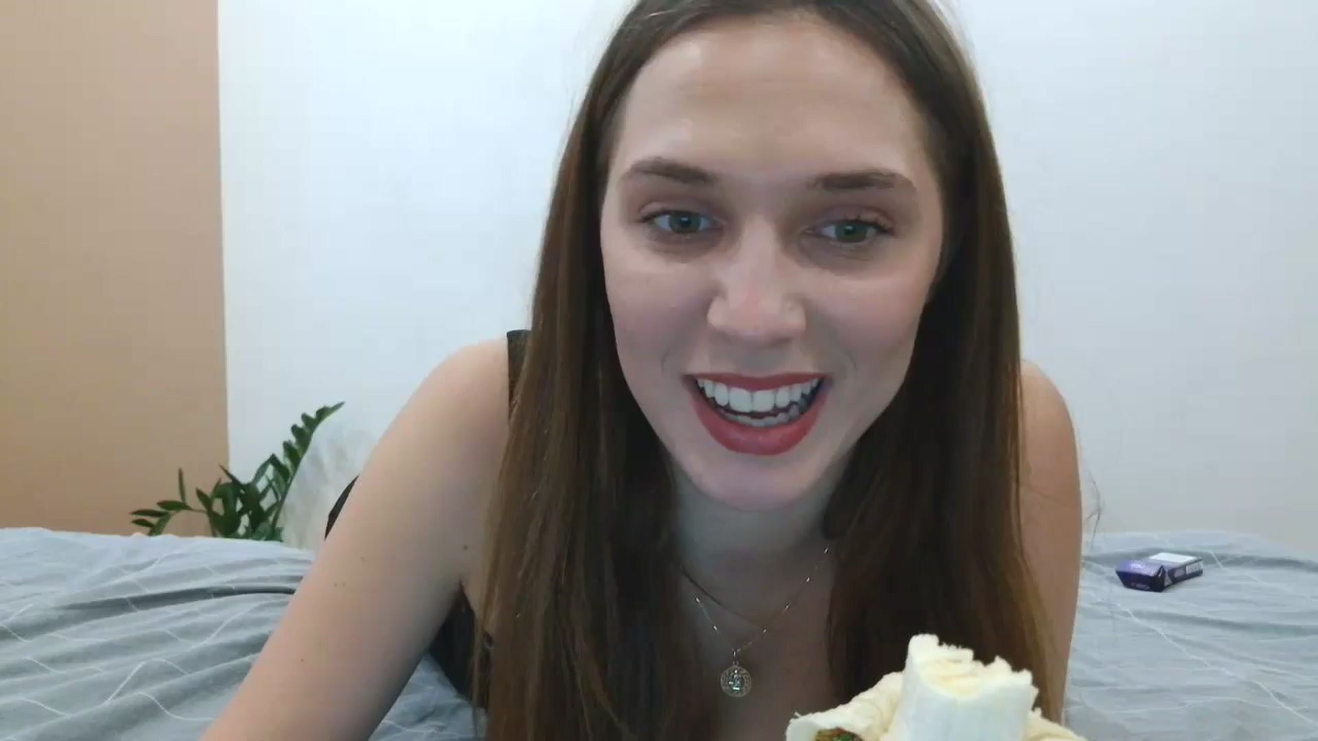 Gallery image thumbnail from HaleyReed's myfreecams stream on, 03/30/2025, 13:25 image 1 of 20