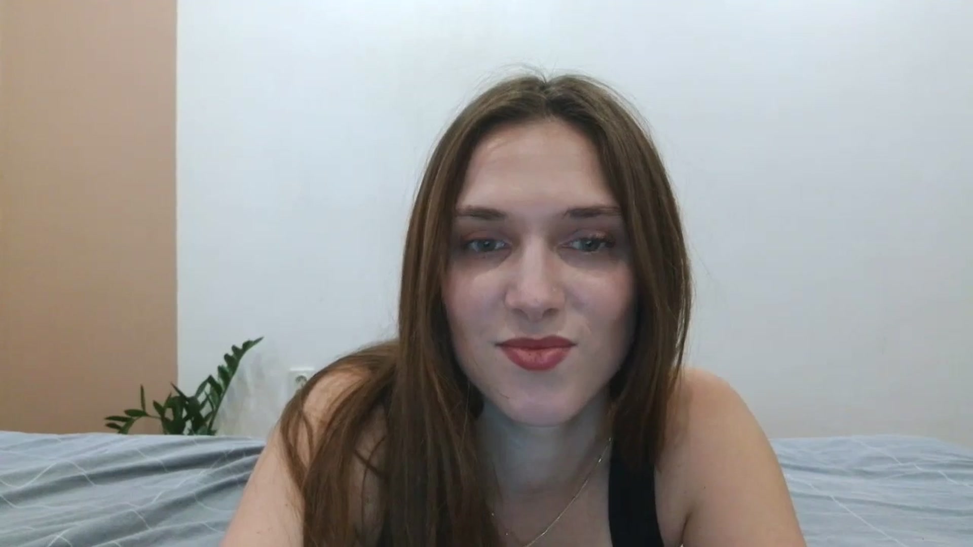 Gallery image thumbnail from HaleyReed's myfreecams stream on, 03/30/2025, 13:25 image 9 of 20