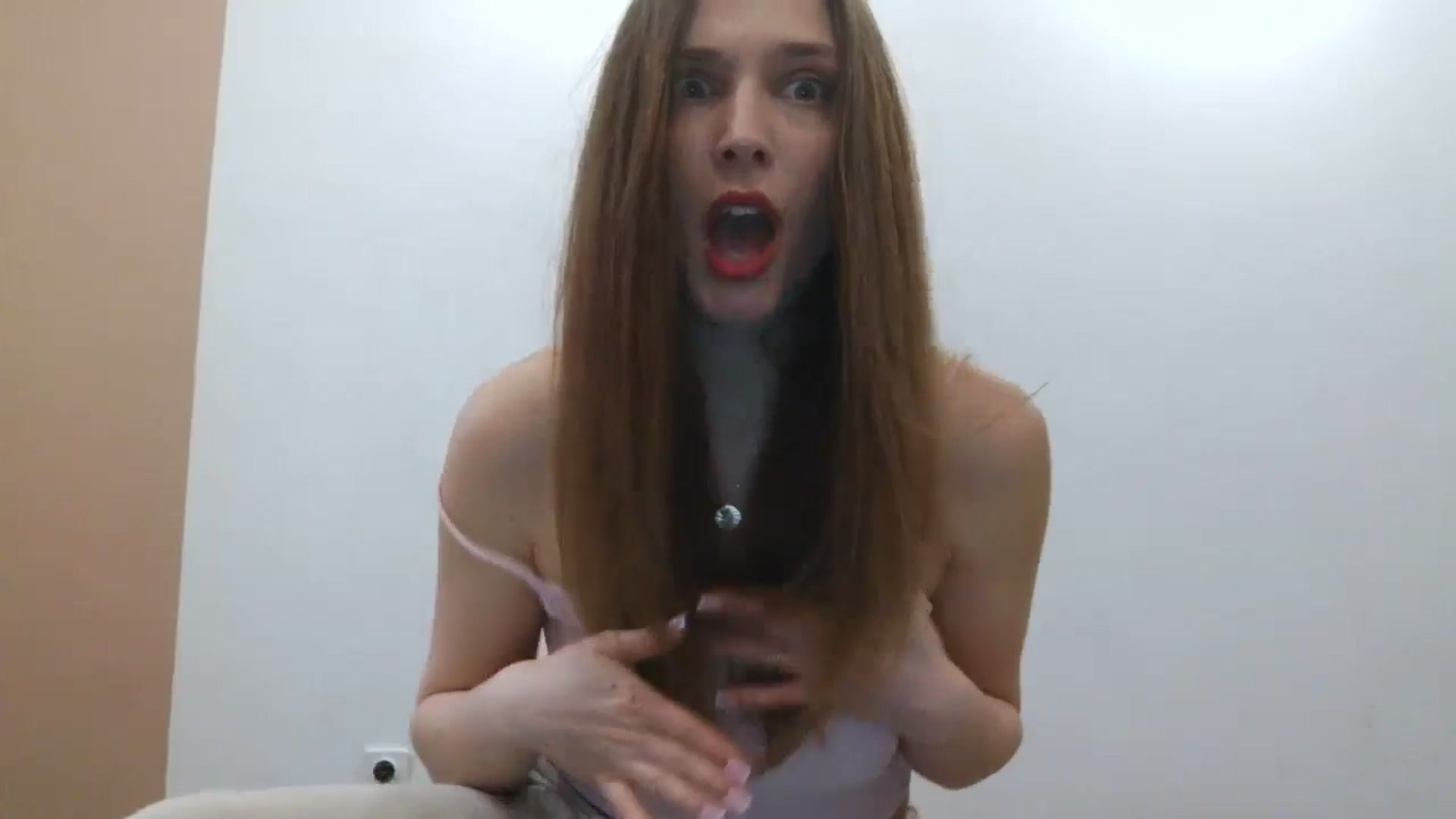 Gallery image thumbnail from HaleyReed's myfreecams stream on, 03/31/2025, 11:28 image 10 of 20