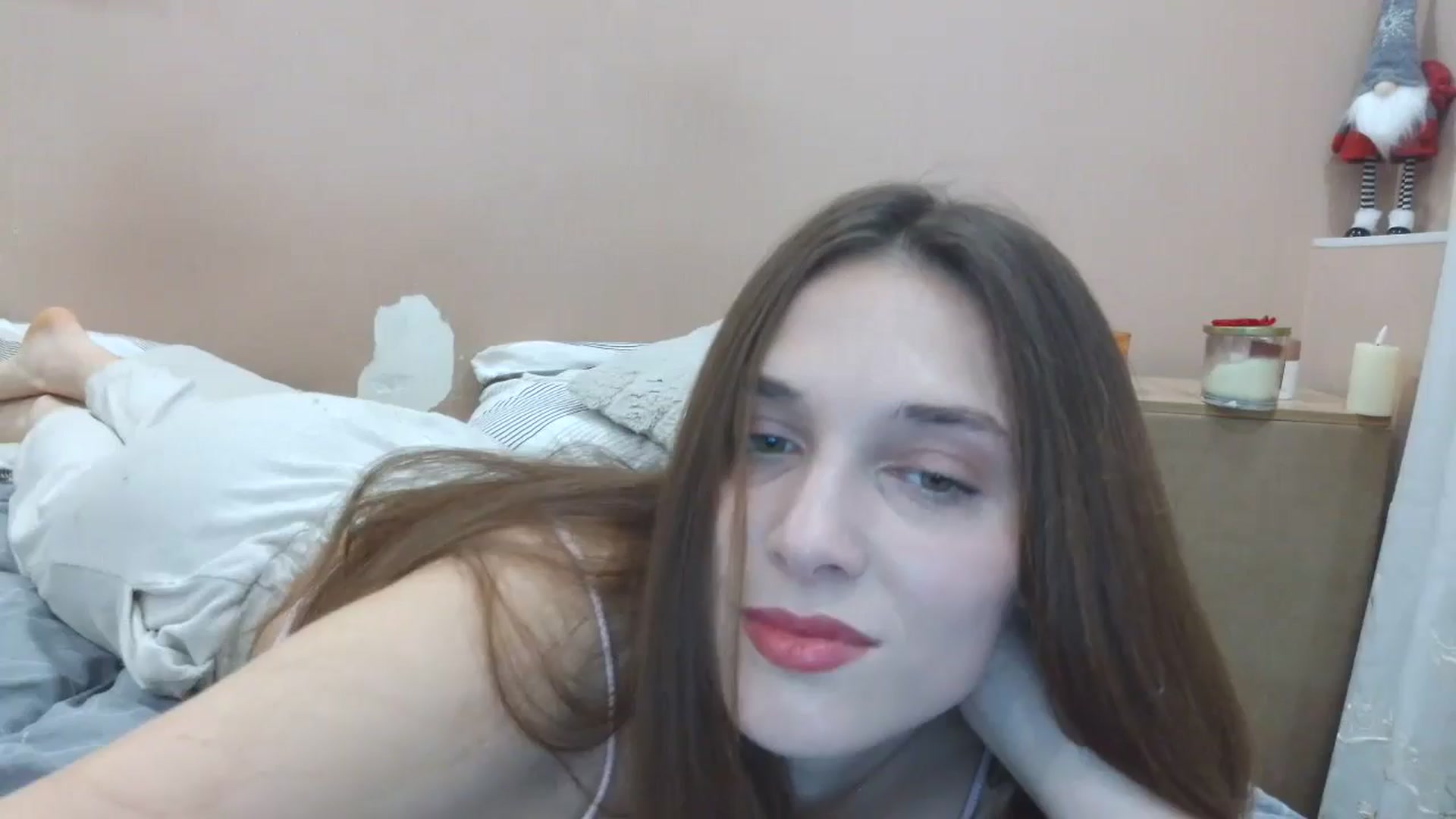 Gallery image thumbnail from HaleyReed's myfreecams stream on, 03/31/2025, 12:29 image 3 of 20
