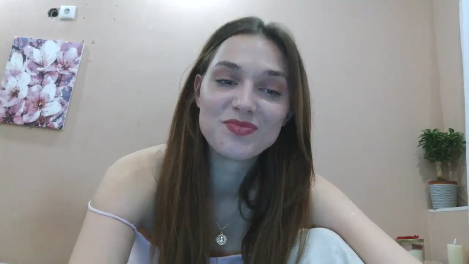 Gallery image thumbnail from HaleyReed's myfreecams stream on, 03/31/2025, 13:24 image 9 of 20