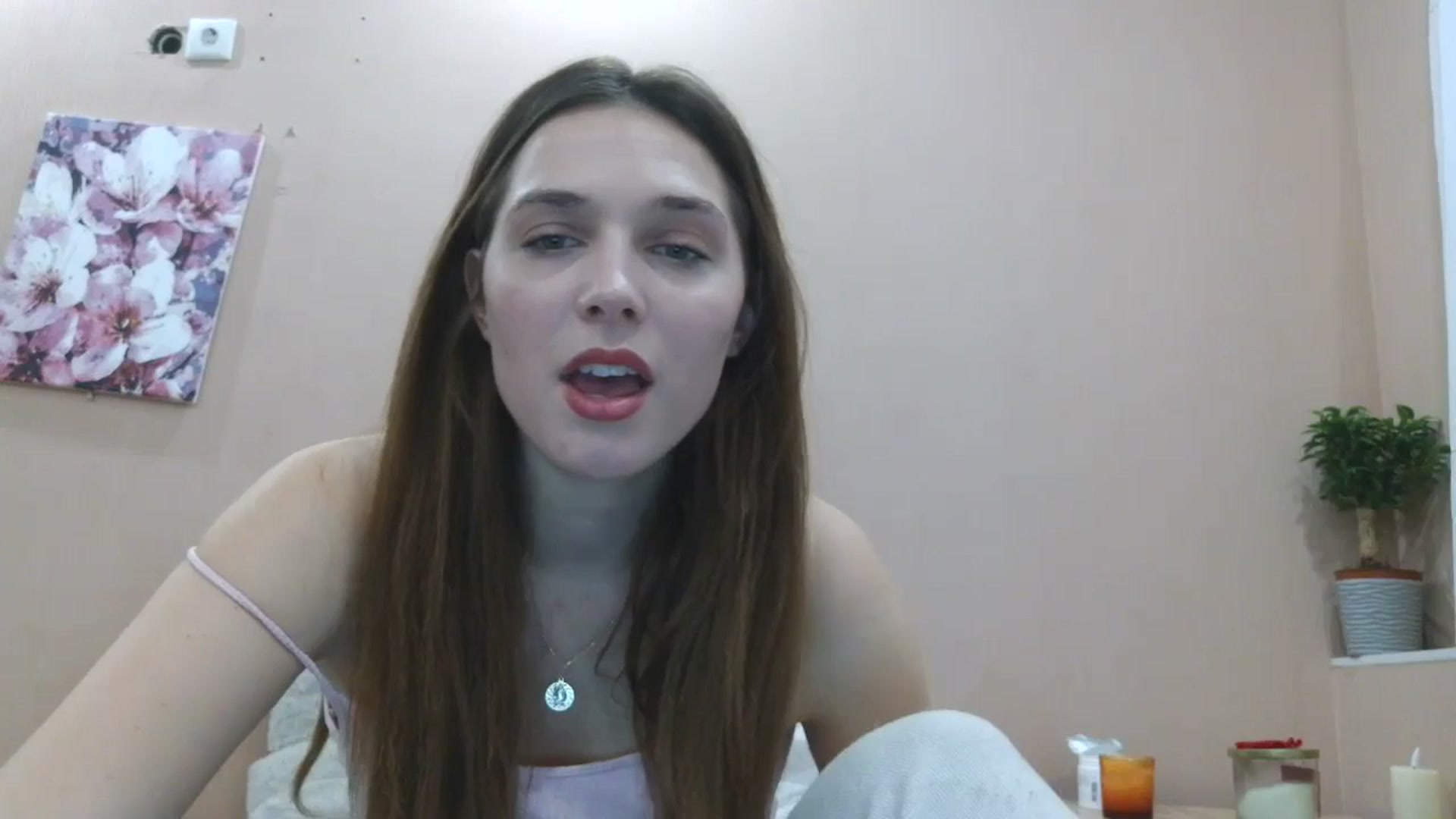 Gallery image thumbnail from HaleyReed's myfreecams stream on, 03/31/2025, 13:24 image 10 of 20