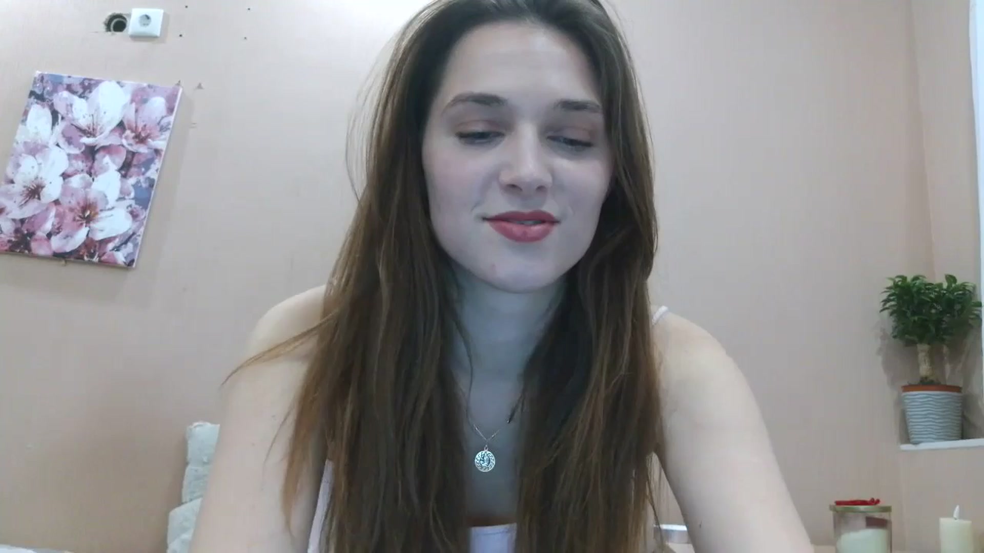 Gallery image thumbnail from HaleyReed's myfreecams stream on, 03/31/2025, 13:24 image 5 of 20