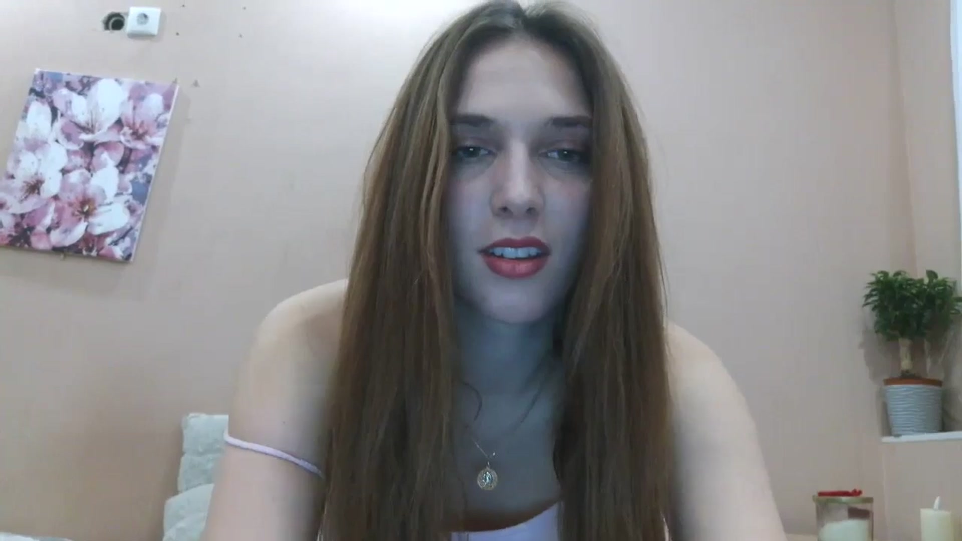 Gallery image thumbnail from HaleyReed's myfreecams stream on, 03/31/2025, 13:24 image 8 of 20