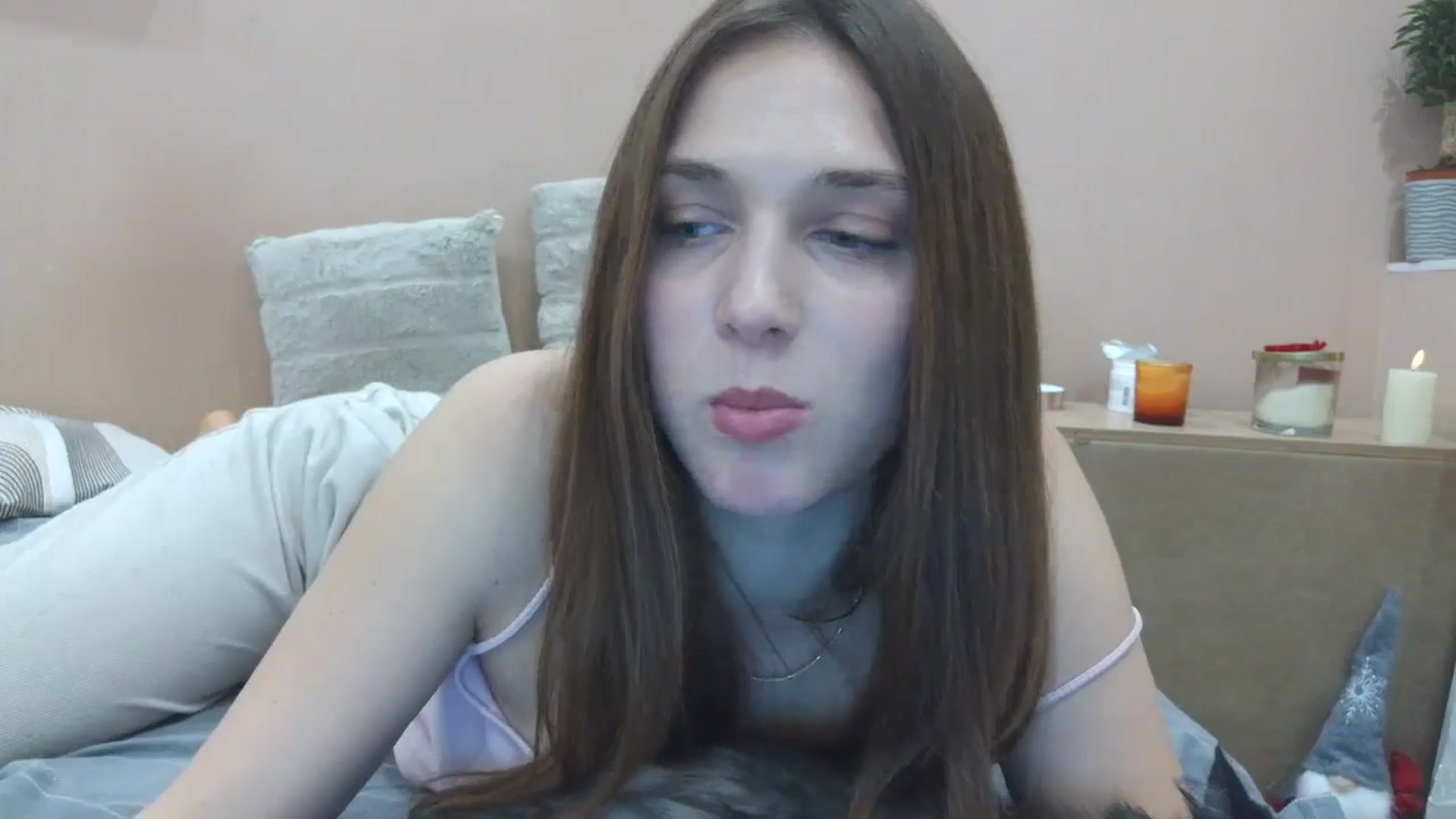 Gallery image thumbnail from HaleyReed's myfreecams stream on, 03/31/2025, 15:41 image 13 of 20