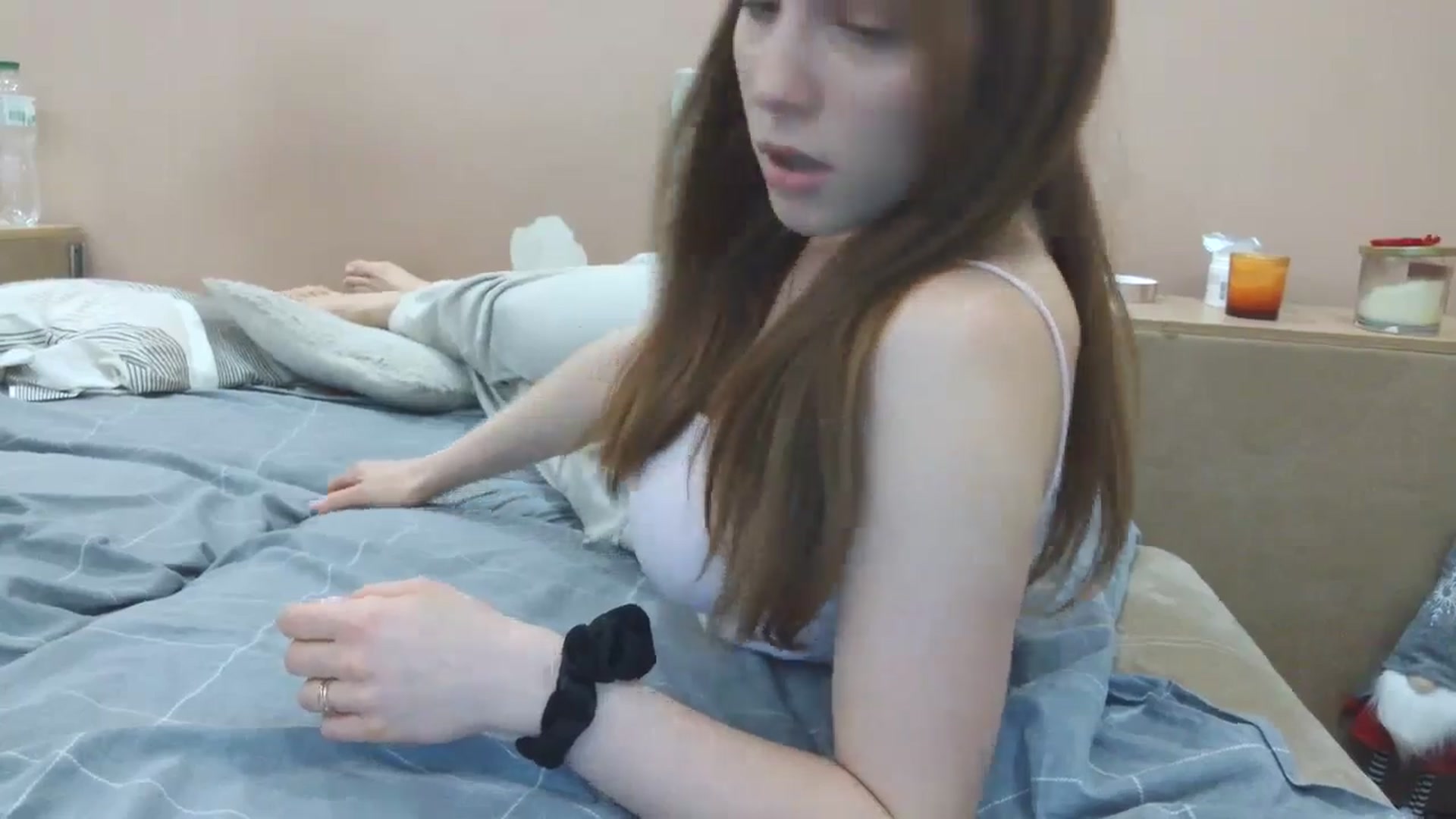 Gallery image thumbnail from HaleyReed's myfreecams stream on, 03/31/2025, 17:02 image 3 of 20