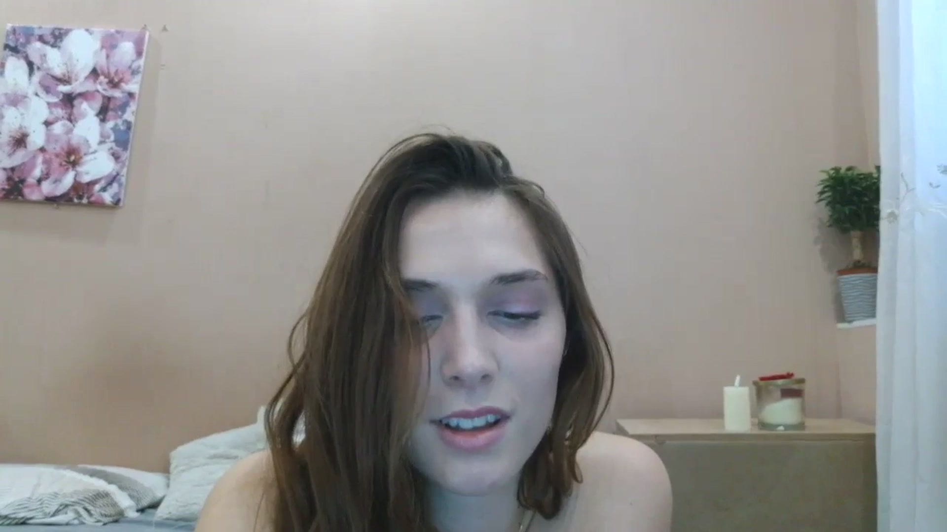 Gallery image thumbnail from HaleyReed's myfreecams stream on, 04/02/2025, 11:29 image 11 of 20