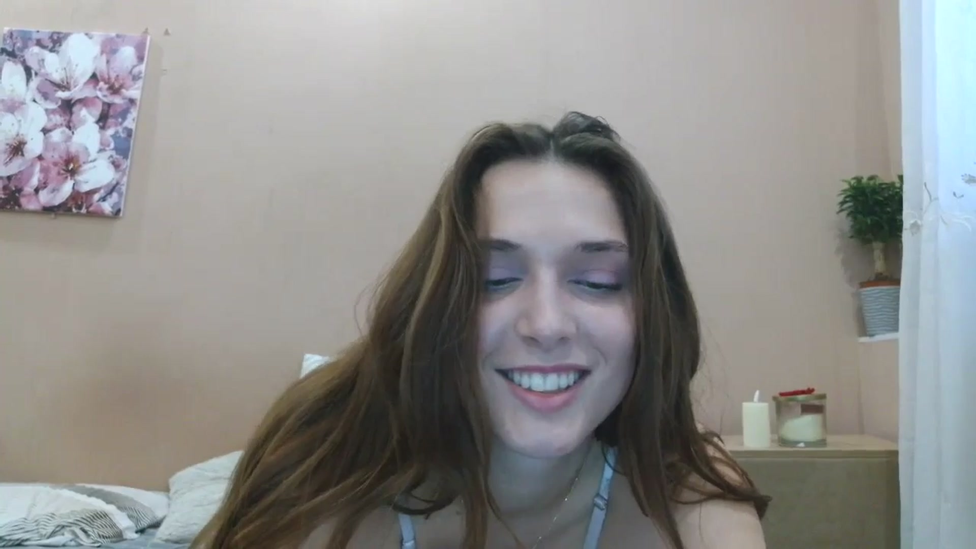 Gallery image thumbnail from HaleyReed's myfreecams stream on, 04/02/2025, 11:29 image 9 of 20