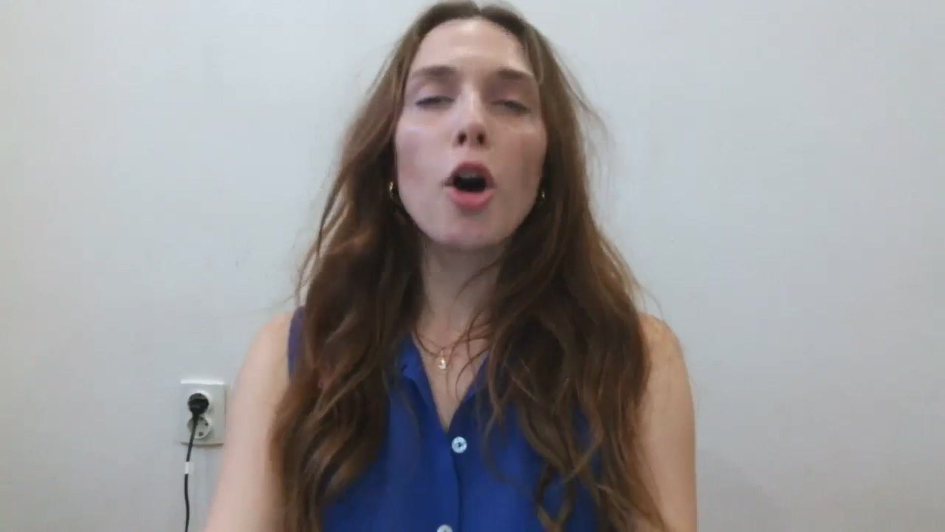 Gallery image thumbnail from HaleyReed's myfreecams stream on, 04/02/2025, 14:01 image 9 of 20