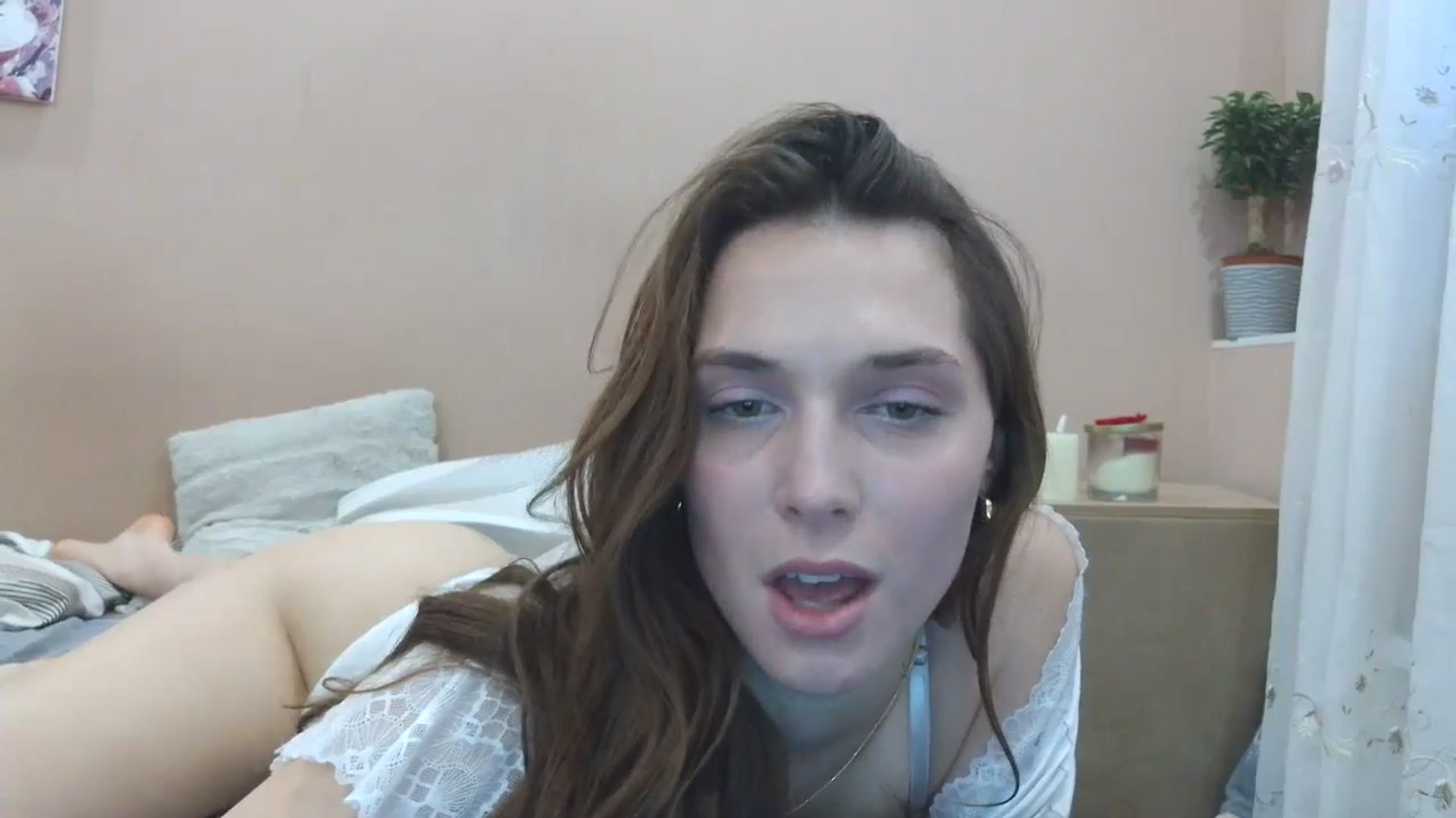 Gallery image thumbnail from HaleyReed's myfreecams stream on, 04/02/2025, 14:29 image 20 of 20