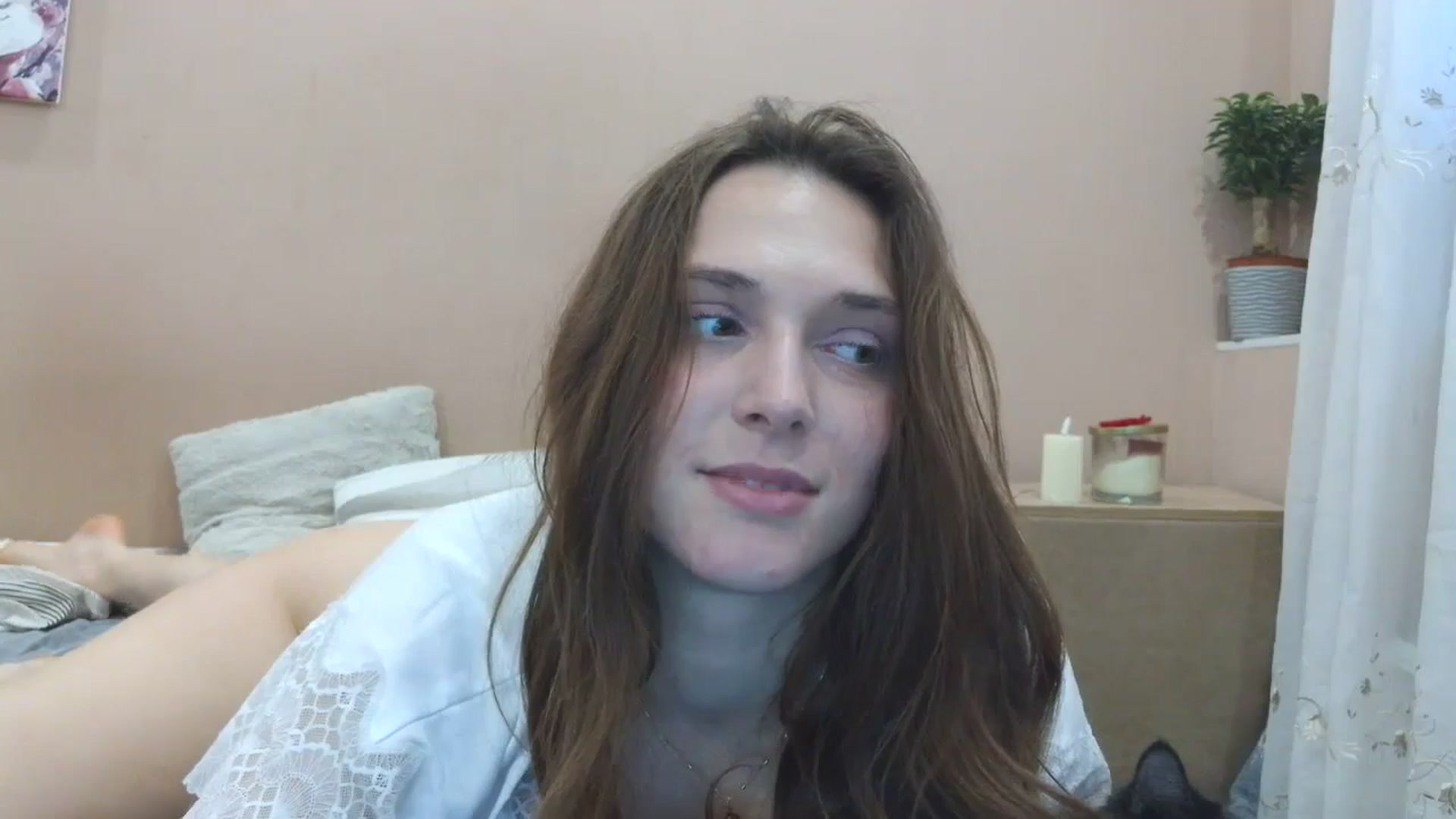Gallery image thumbnail from HaleyReed's myfreecams stream on, 04/02/2025, 14:29 image 7 of 20