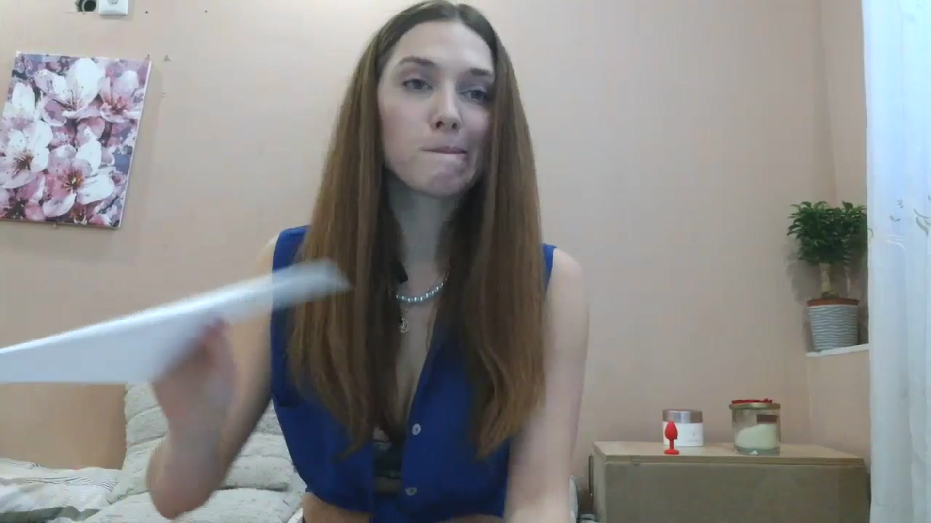 Gallery image thumbnail from HaleyReed's myfreecams stream on, 04/03/2025, 11:18 image 16 of 20