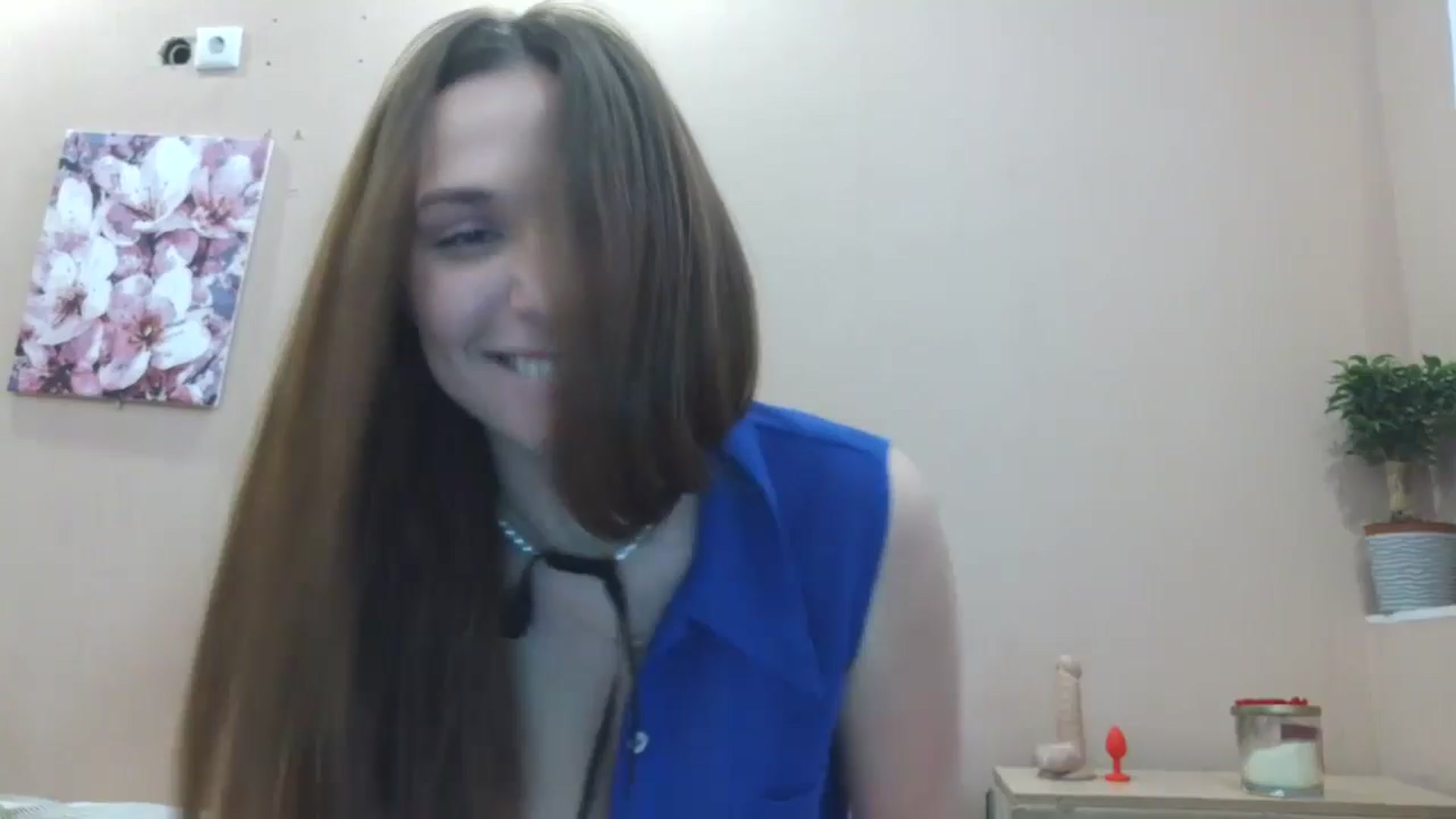 Gallery image thumbnail from HaleyReed's myfreecams stream on, 04/03/2025, 13:02 image 15 of 20