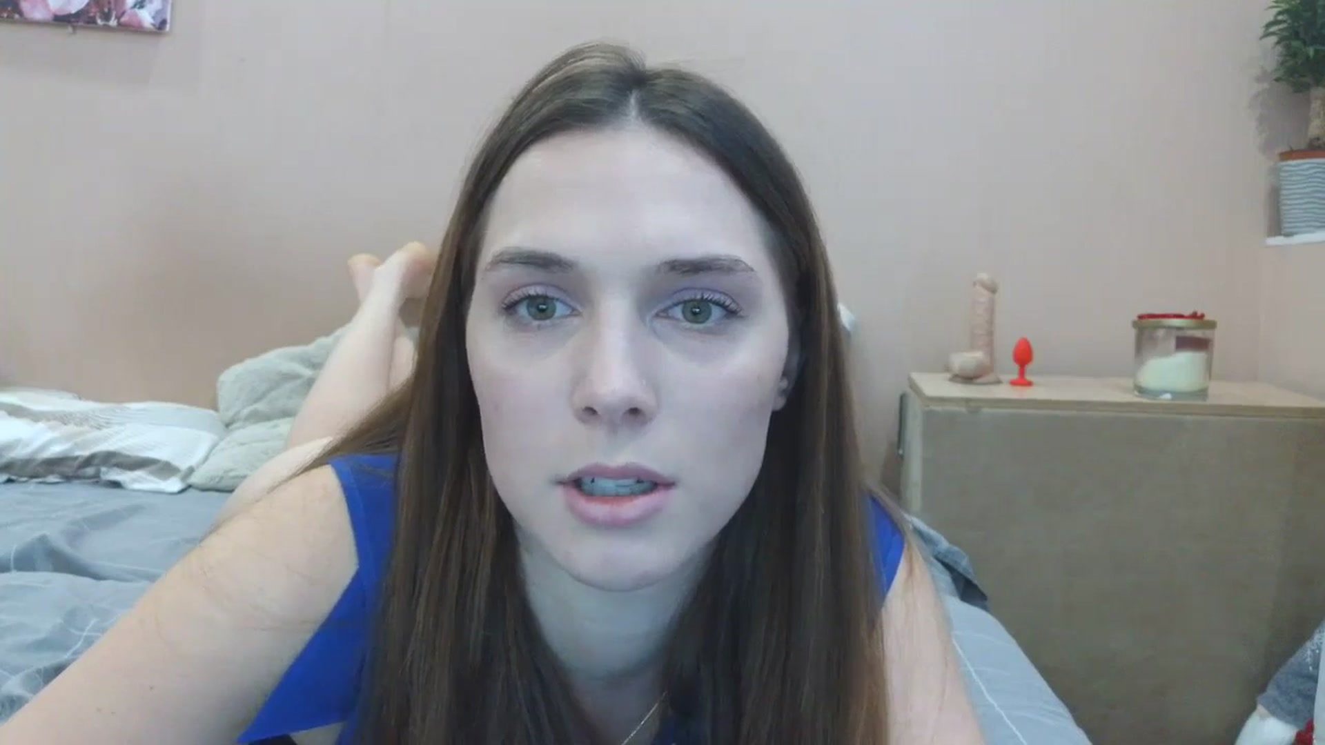 Gallery image thumbnail from HaleyReed's myfreecams stream on, 04/03/2025, 13:02 image 6 of 20