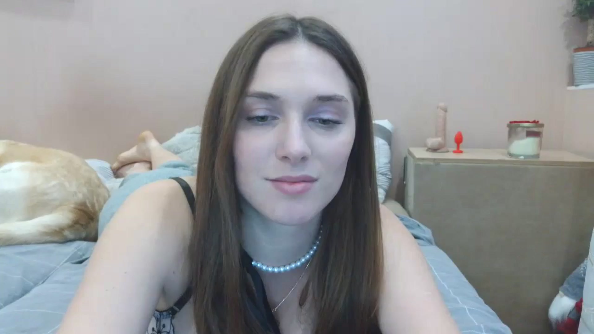 Gallery image thumbnail from HaleyReed's myfreecams stream on, 04/03/2025, 13:57 image 12 of 20