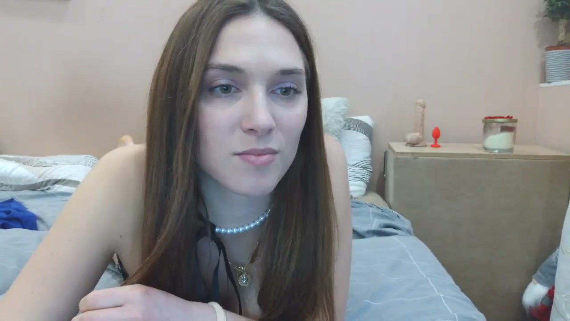 Gallery image thumbnail from HaleyReed's myfreecams stream on, 04/03/2025, 13:57 image 15 of 20