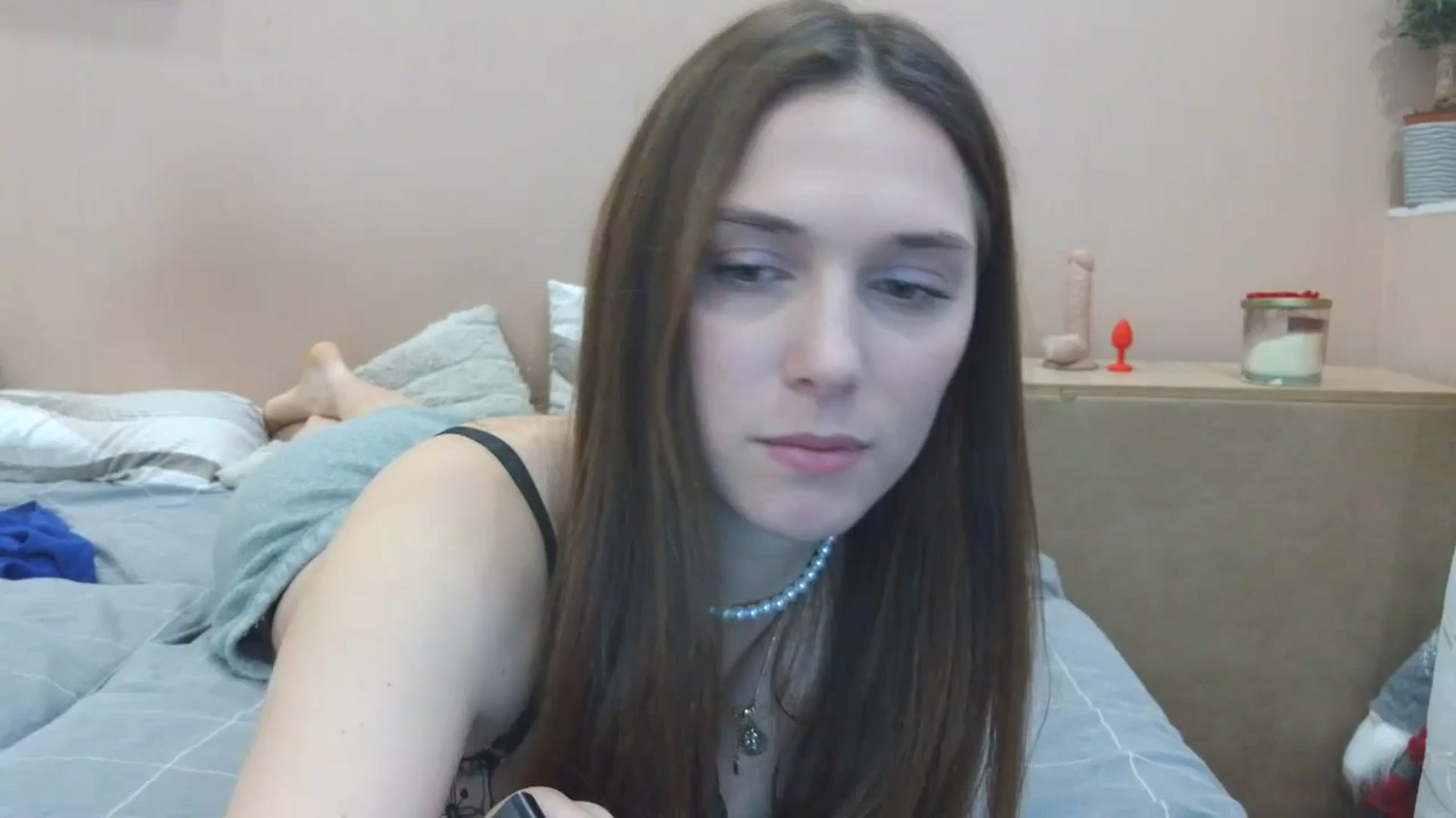 Gallery image thumbnail from HaleyReed's myfreecams stream on, 04/03/2025, 13:57 image 17 of 20