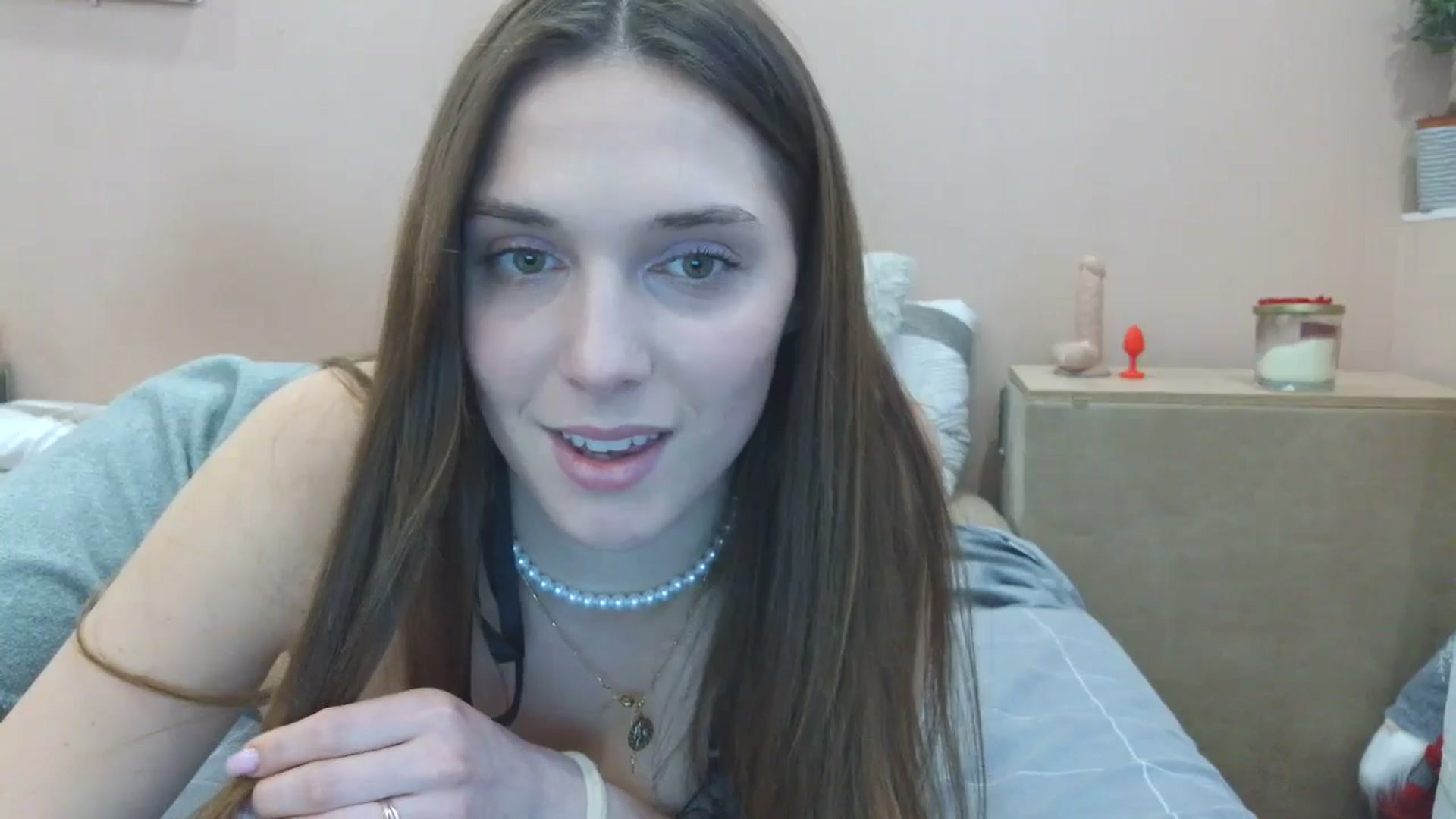 Gallery image thumbnail from HaleyReed's myfreecams stream on, 04/03/2025, 14:24 image 9 of 20