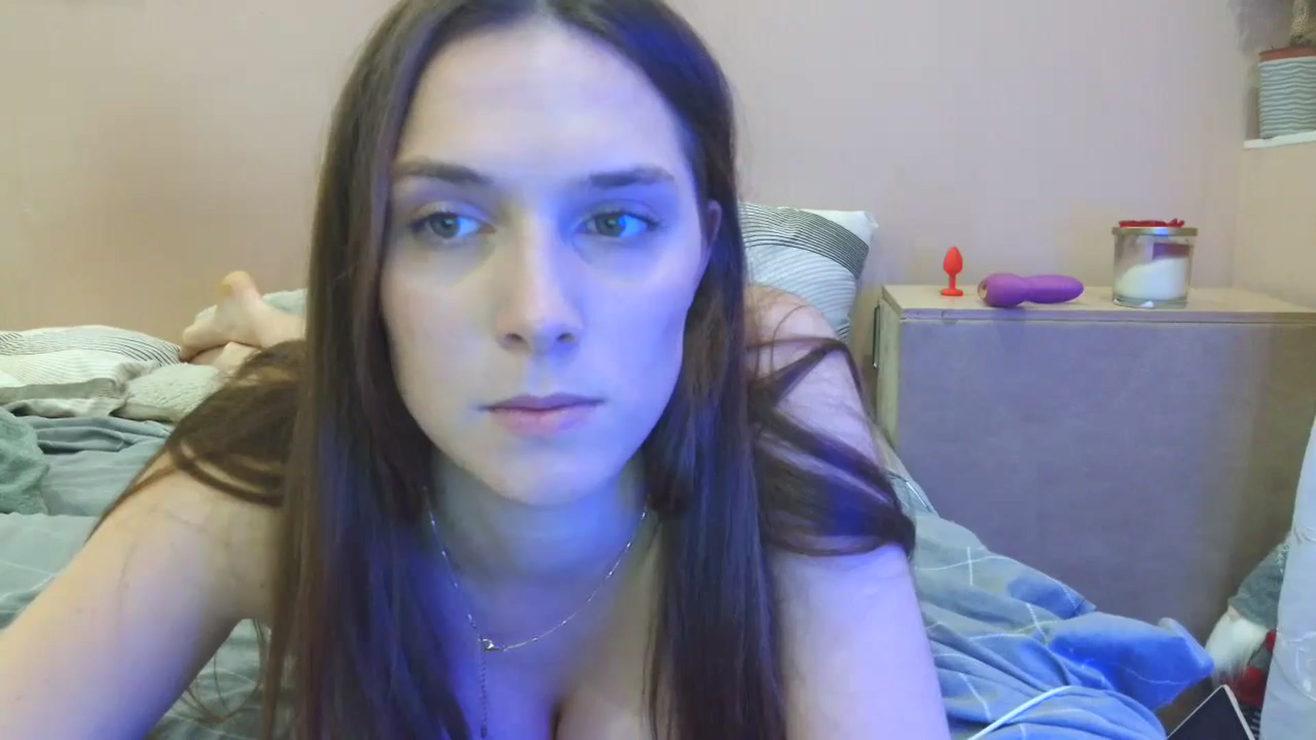 Gallery image thumbnail from HaleyReed's myfreecams stream on, 04/03/2025, 16:30 image 6 of 20