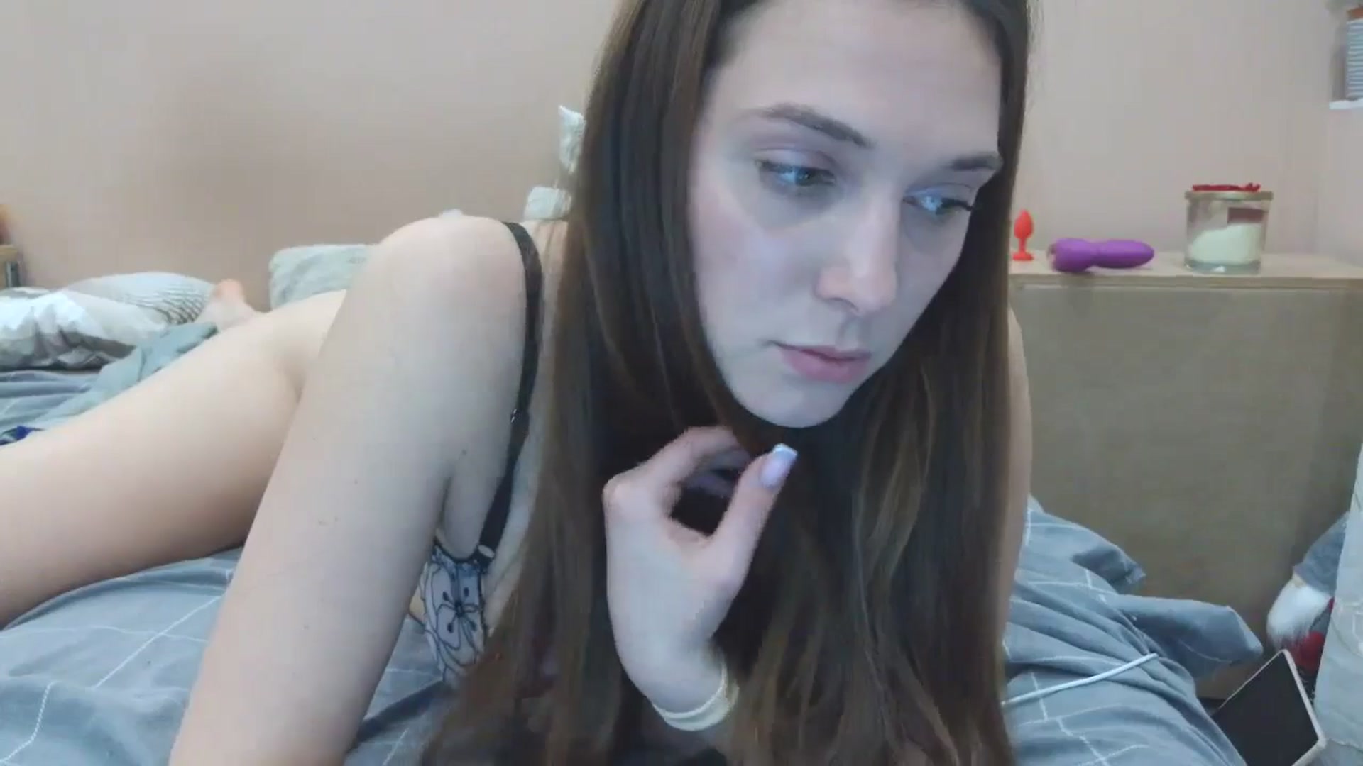 Gallery image thumbnail from HaleyReed's myfreecams stream on, 04/03/2025, 16:30 image 14 of 20