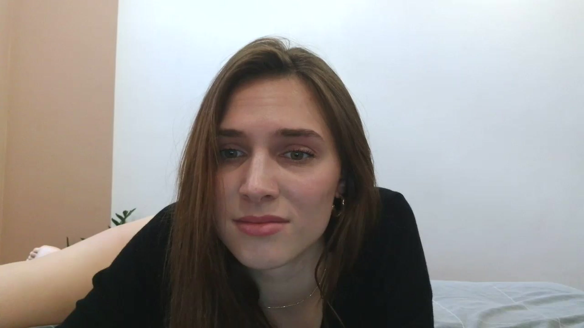 Gallery image thumbnail from HaleyReed's myfreecams stream on, 04/04/2025, 10:53 image 14 of 20