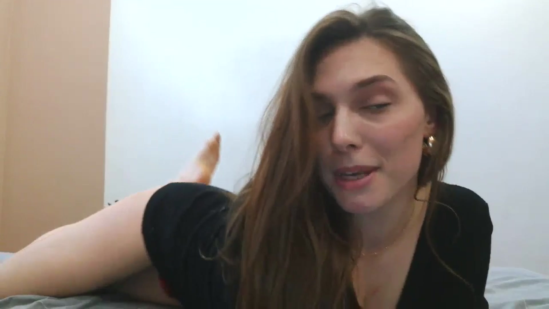 Gallery image thumbnail from HaleyReed's myfreecams stream on, 04/04/2025, 10:53 image 11 of 20