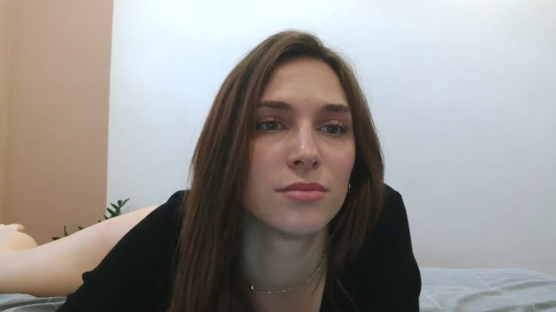 Gallery image thumbnail from HaleyReed's myfreecams stream on, 04/04/2025, 10:53 image 18 of 20