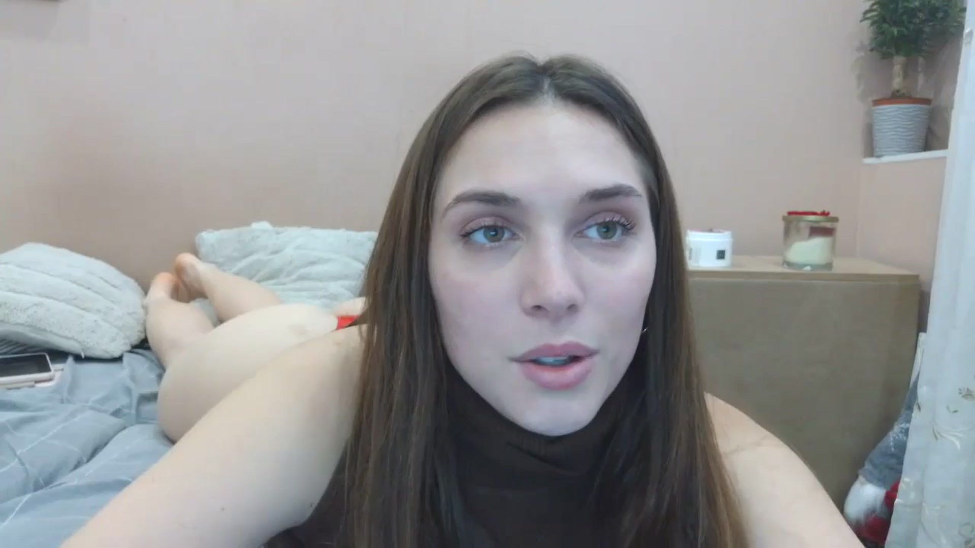 Gallery image thumbnail from HaleyReed's myfreecams stream on, 04/04/2025, 12:28 image 18 of 20