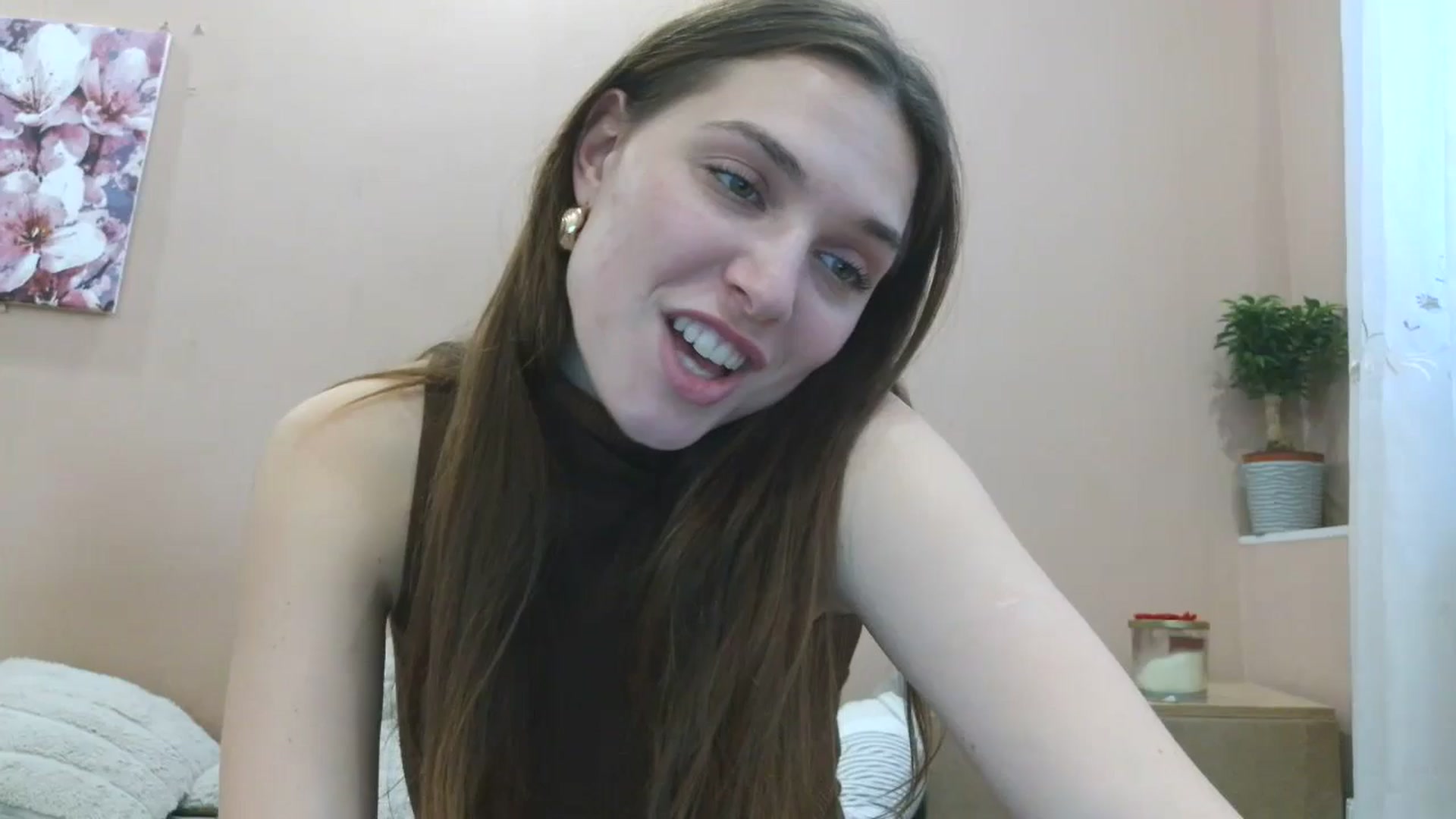 Gallery image thumbnail from HaleyReed's myfreecams stream on, 04/04/2025, 12:48 image 6 of 20