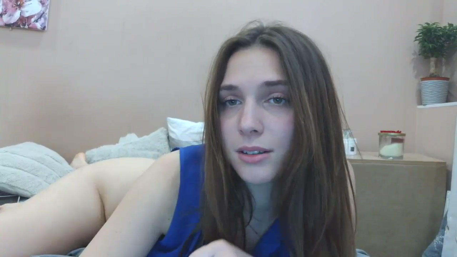 Gallery image thumbnail from HaleyReed's myfreecams stream on, 04/04/2025, 14:29 image 8 of 20