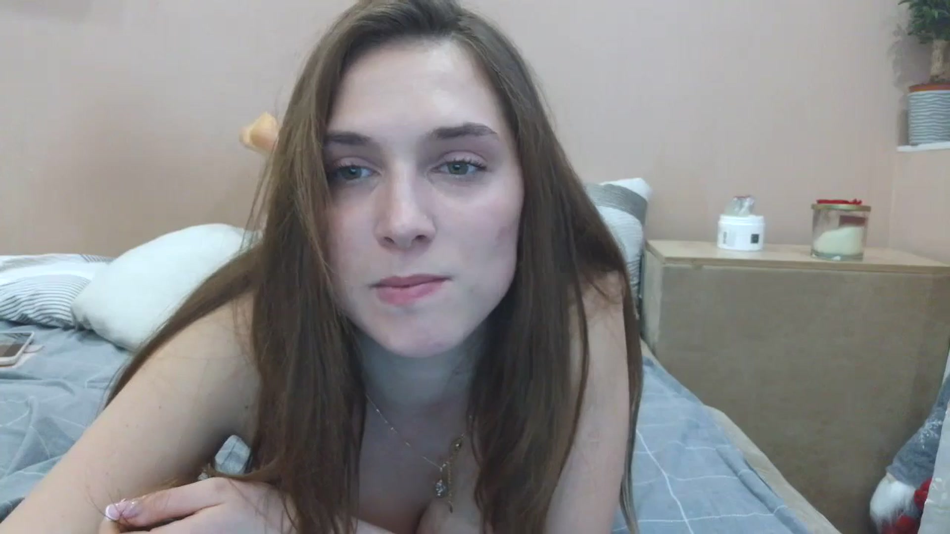 Gallery image thumbnail from HaleyReed's myfreecams stream on, 04/04/2025, 14:29 image 19 of 20