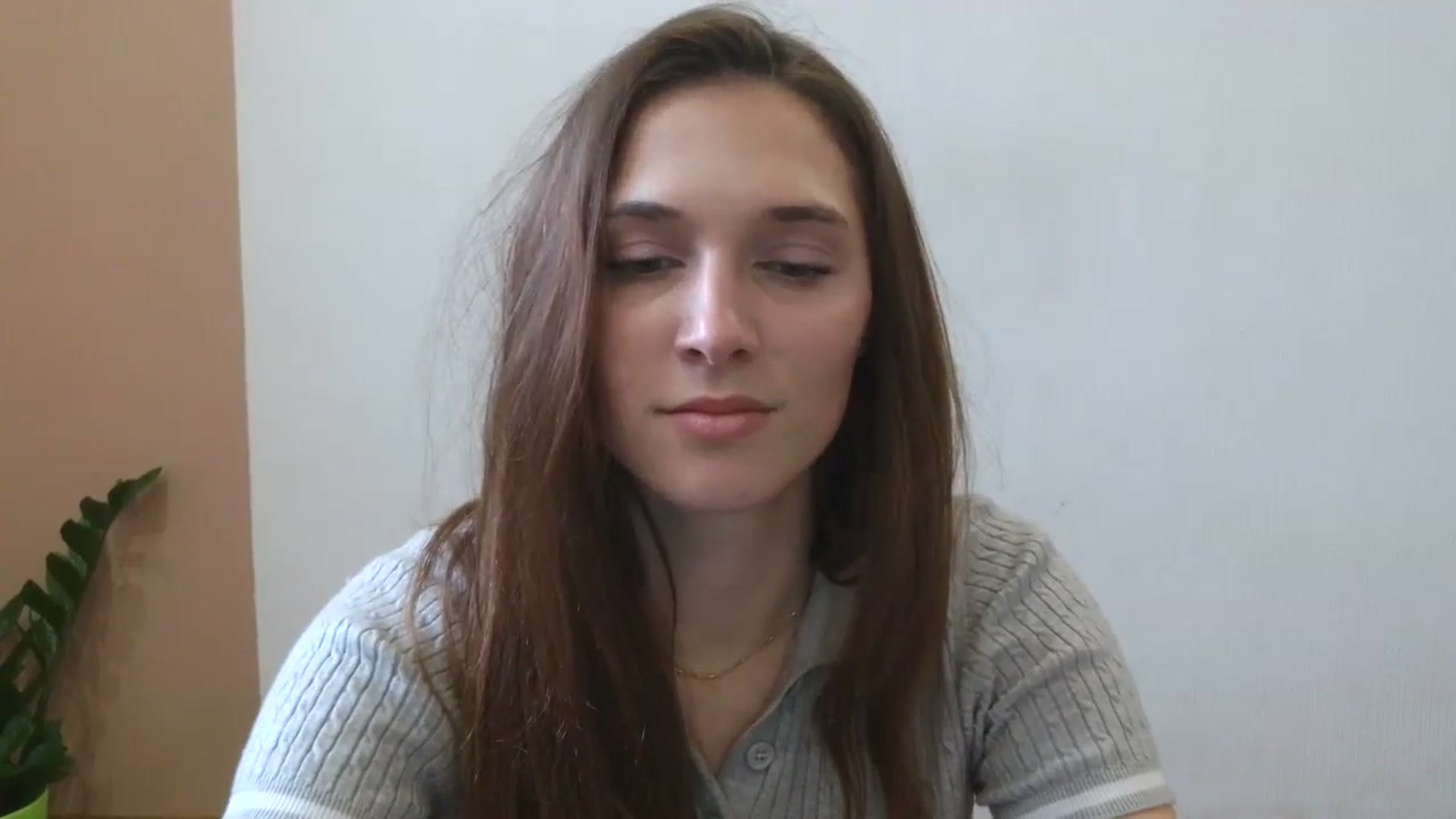 Gallery image thumbnail from HaleyReed's myfreecams stream on, 04/06/2025, 13:31 image 18 of 20