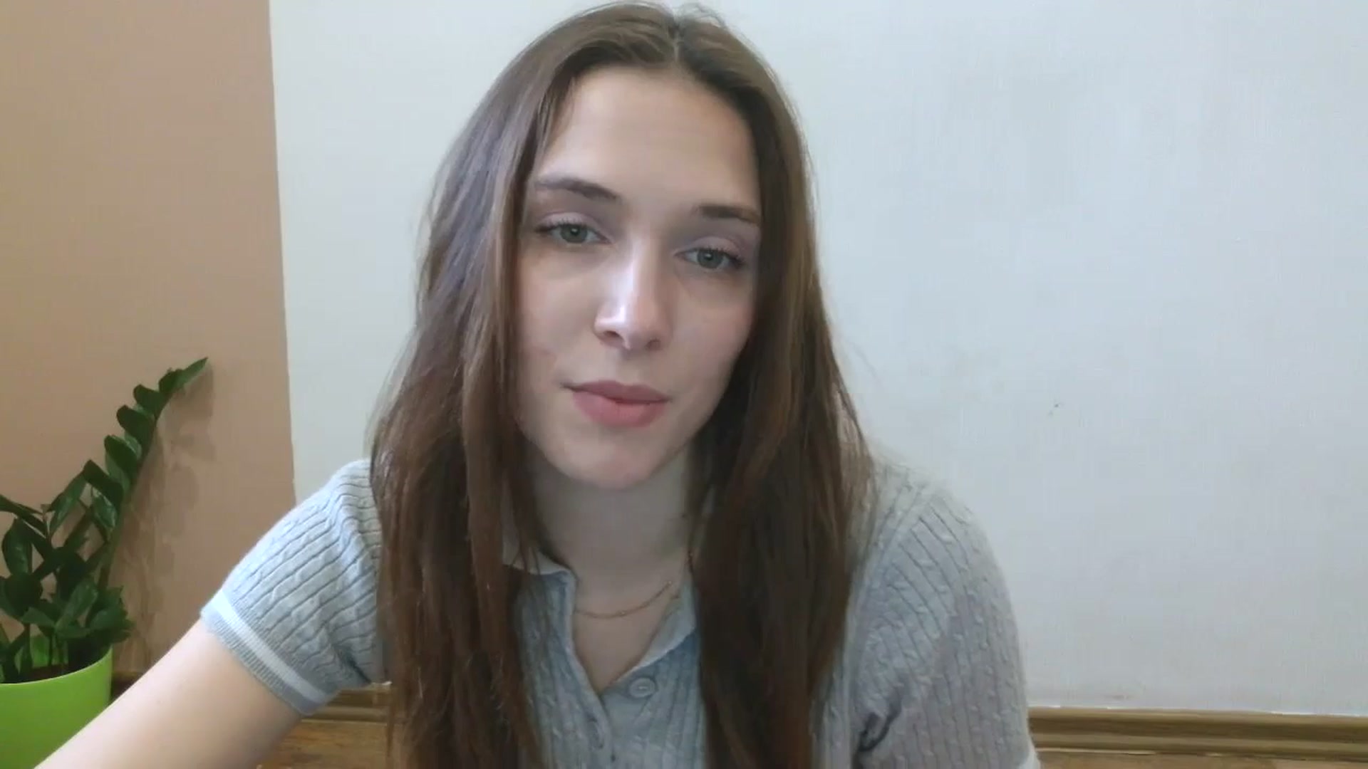 Gallery image thumbnail from HaleyReed's myfreecams stream on, 04/06/2025, 13:31 image 3 of 20