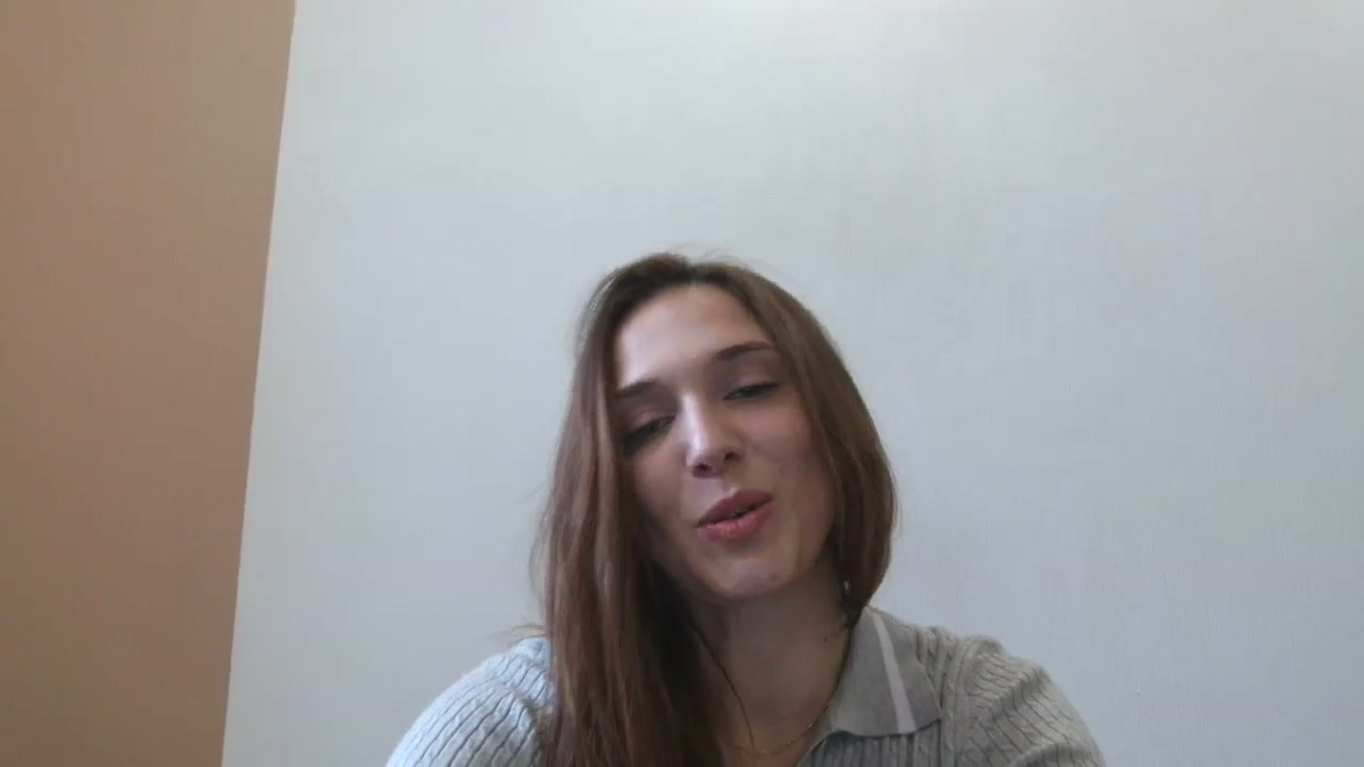 Gallery image thumbnail from HaleyReed's myfreecams stream on, 04/06/2025, 13:31 image 15 of 20