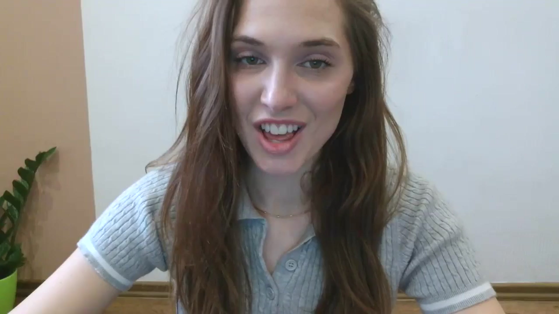 Gallery image thumbnail from HaleyReed's myfreecams stream on, 04/06/2025, 13:31 image 8 of 20