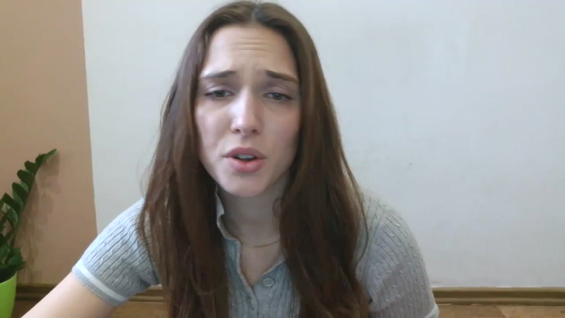 Gallery image thumbnail from HaleyReed's myfreecams stream on, 04/06/2025, 13:31 image 7 of 20
